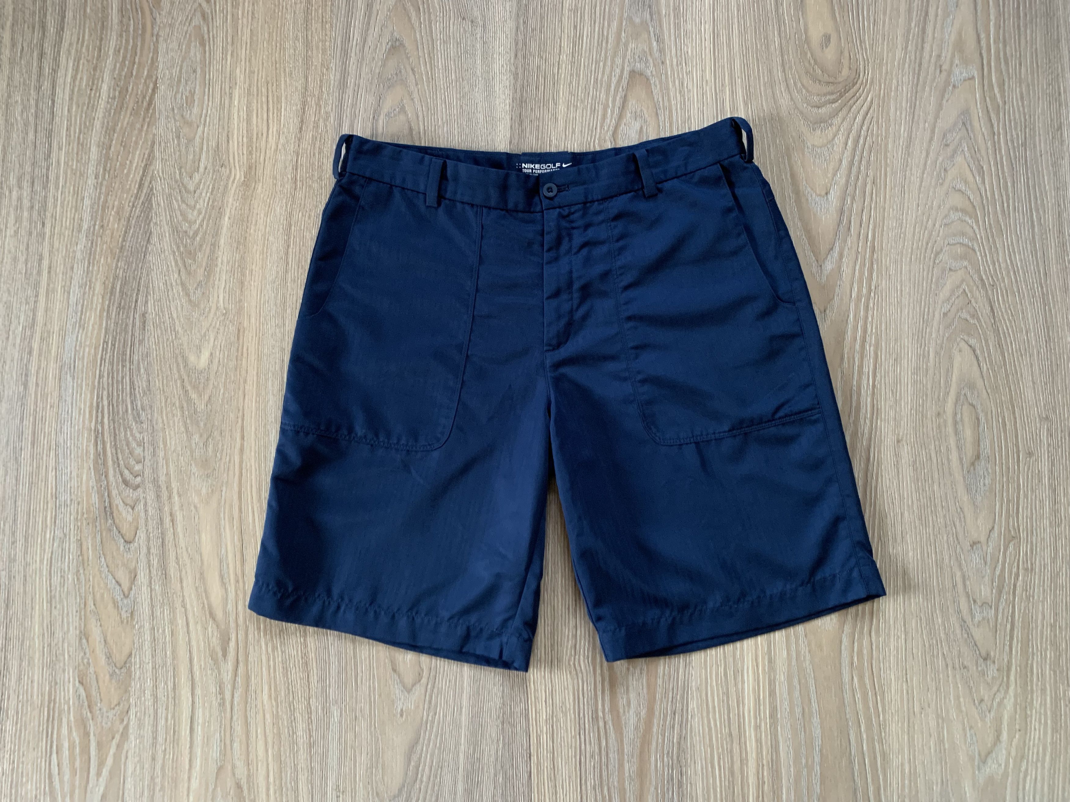 Nike Nike Golf Blue Shorts 2014 Tour Performance Size US 34 / EU 50 - 1 Thumbnail