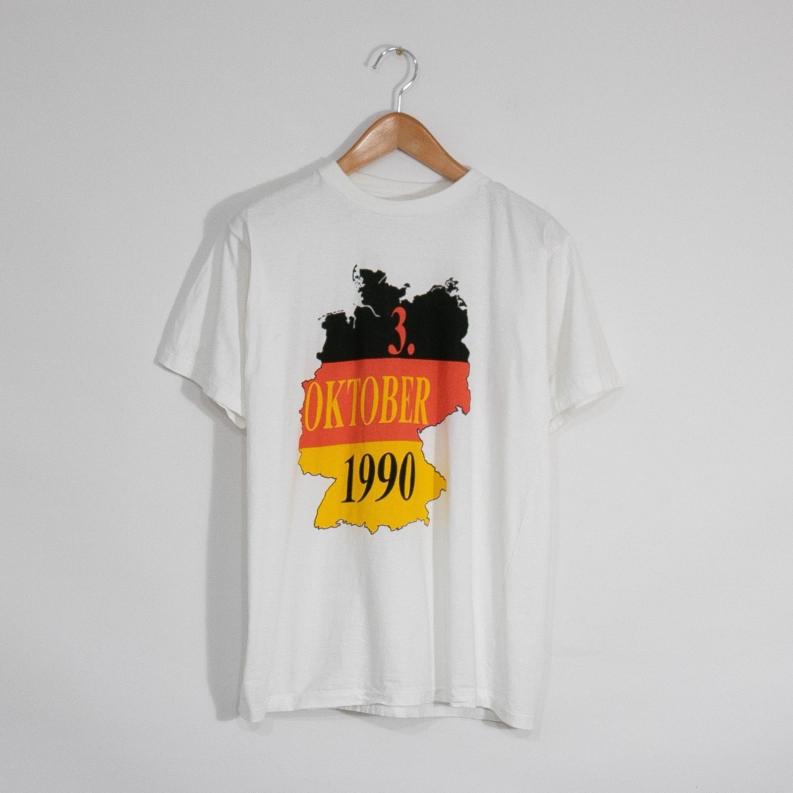 Vintage Vintage 90s German Reunification T Shirt XL - Single Stitch Size US XL / EU 56 / 4 - 1 Thumbnail