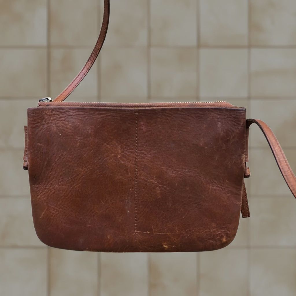Madewell MADEWELL The Simple Crossbody Purse Bag Women's Leather Brown Zipper Crossbody Purse Bag Brown Leather Size ONE SIZE - 1 Thumbnail