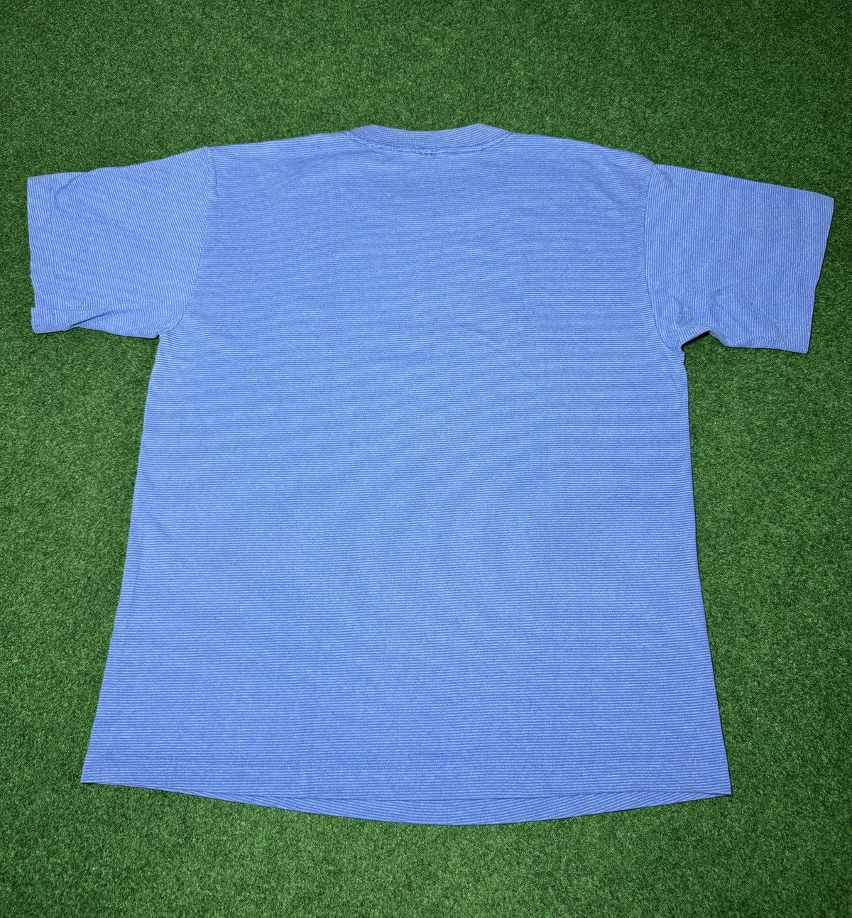 American Trench × Vintage Vintage 90s Buffalo Bills Trench USA Made Blue T Shirt Size US XL / EU 56 / 4 - 4 Thumbnail