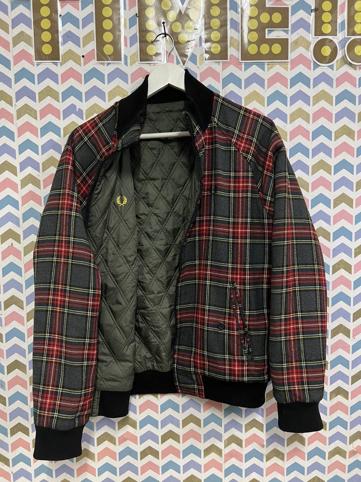 Fred Perry ❌SOLD❌FRED PERRY REVERSIBLE JACKET Size US L / EU 52-54 / 3 - 2 Thumbnail