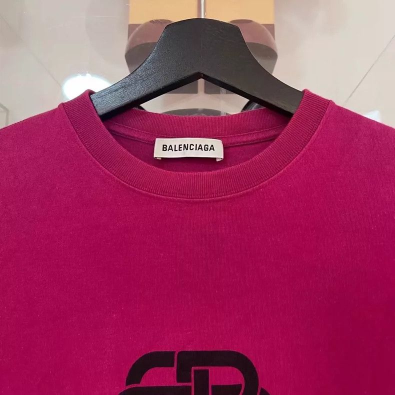 Balenciaga Balenciaga Dark Purple Buckle Short Sleeve Size US M / EU 48-50 / 2 - 3 Thumbnail