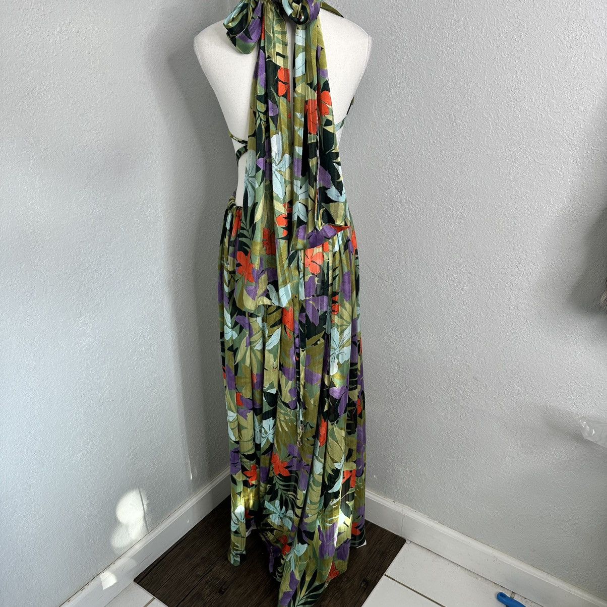Bronx and Banco NWOT BRONX AND BANCO Tropics Maxi Dress Silk cutout dress XS Size XS / US 0-2 / IT 36-38 - 6 Thumbnail