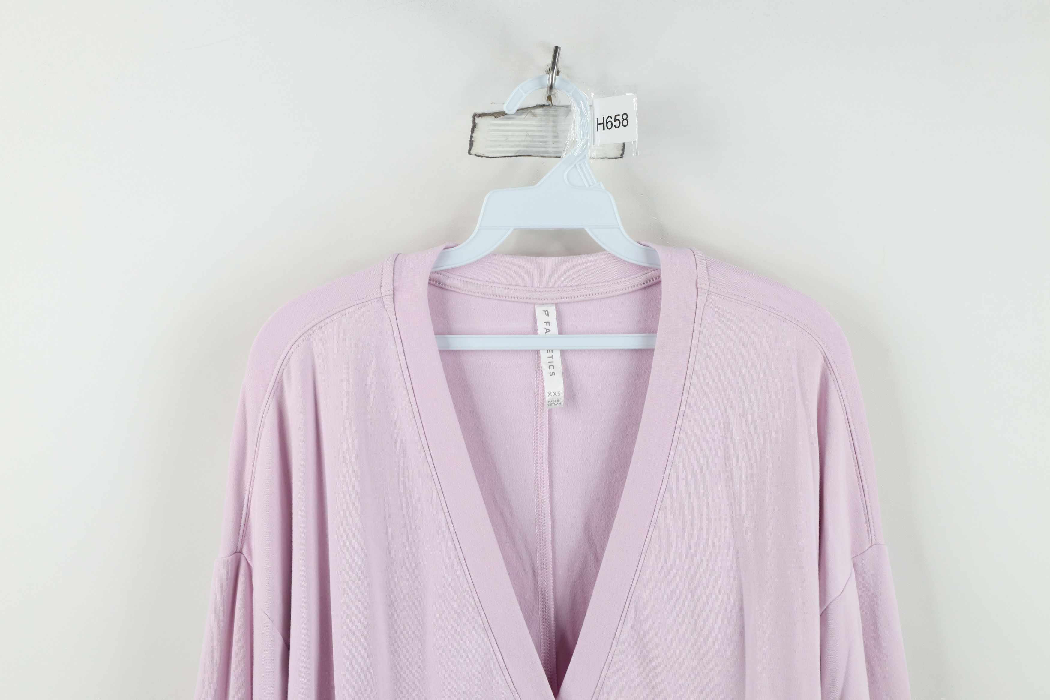 Fabletics Fabletics Baggy Fit Yoga Gym V-Neck Sweatshirt Pink Size XXS / US 00 / IT 34 - 2 Thumbnail