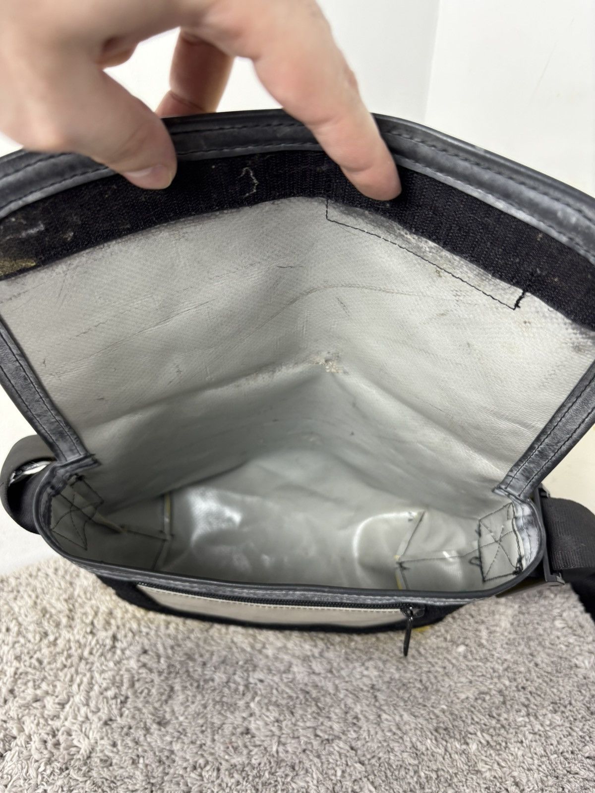 Freitag × Japanese Brand Freitag Recycled Messenger Crossbody Bag Size ONE SIZE - 16 Thumbnail