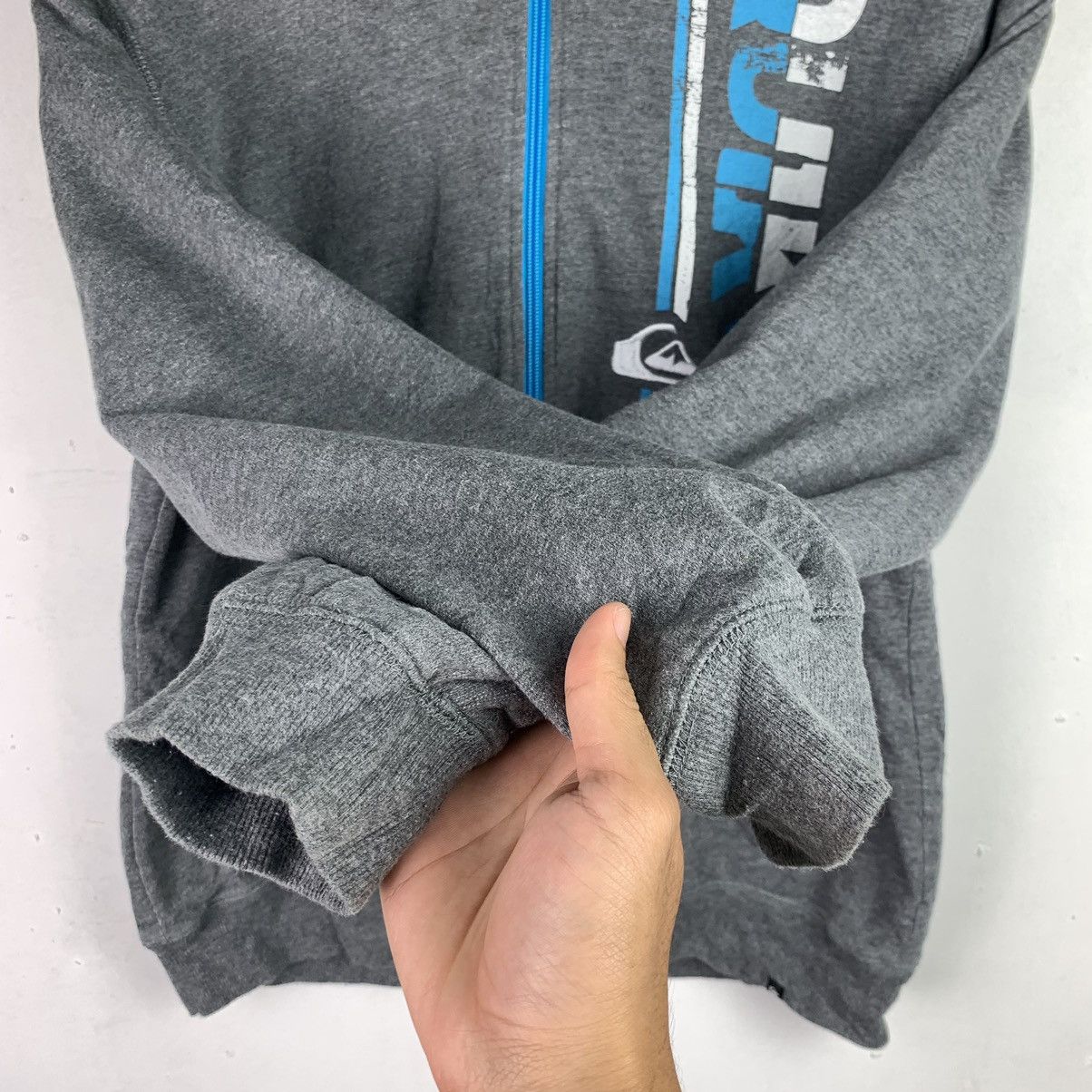 Quiksilver × Vintage Vintage Quiksilver Zip Up Hoodie Size US L / EU 52-54 / 3 - 7 Thumbnail