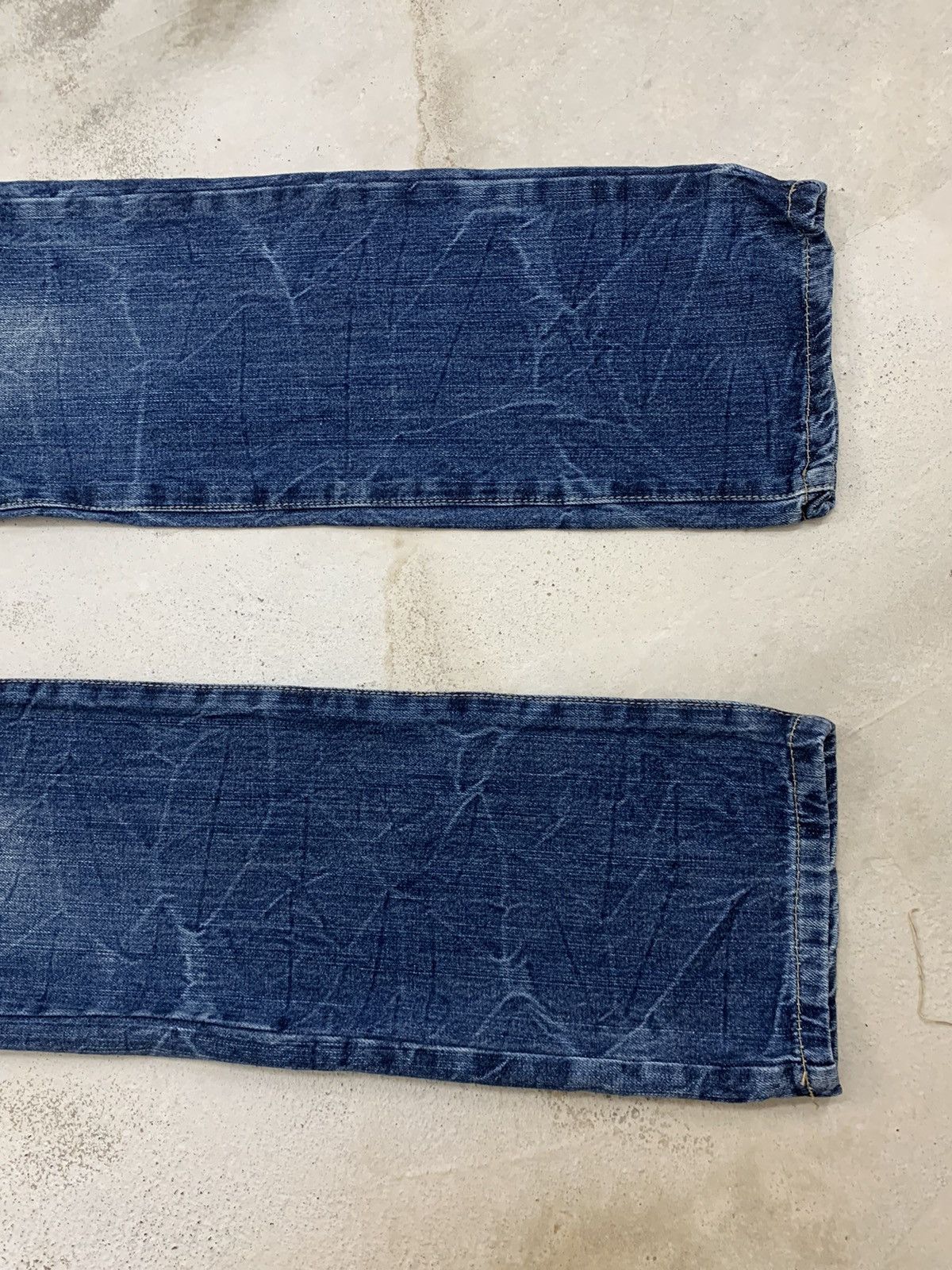20471120 × Hysteric Glamour × Japanese Brand Back Forth Gothic Wing Seditionaries Bondage Denim Pants Size US 27 - 11 Thumbnail