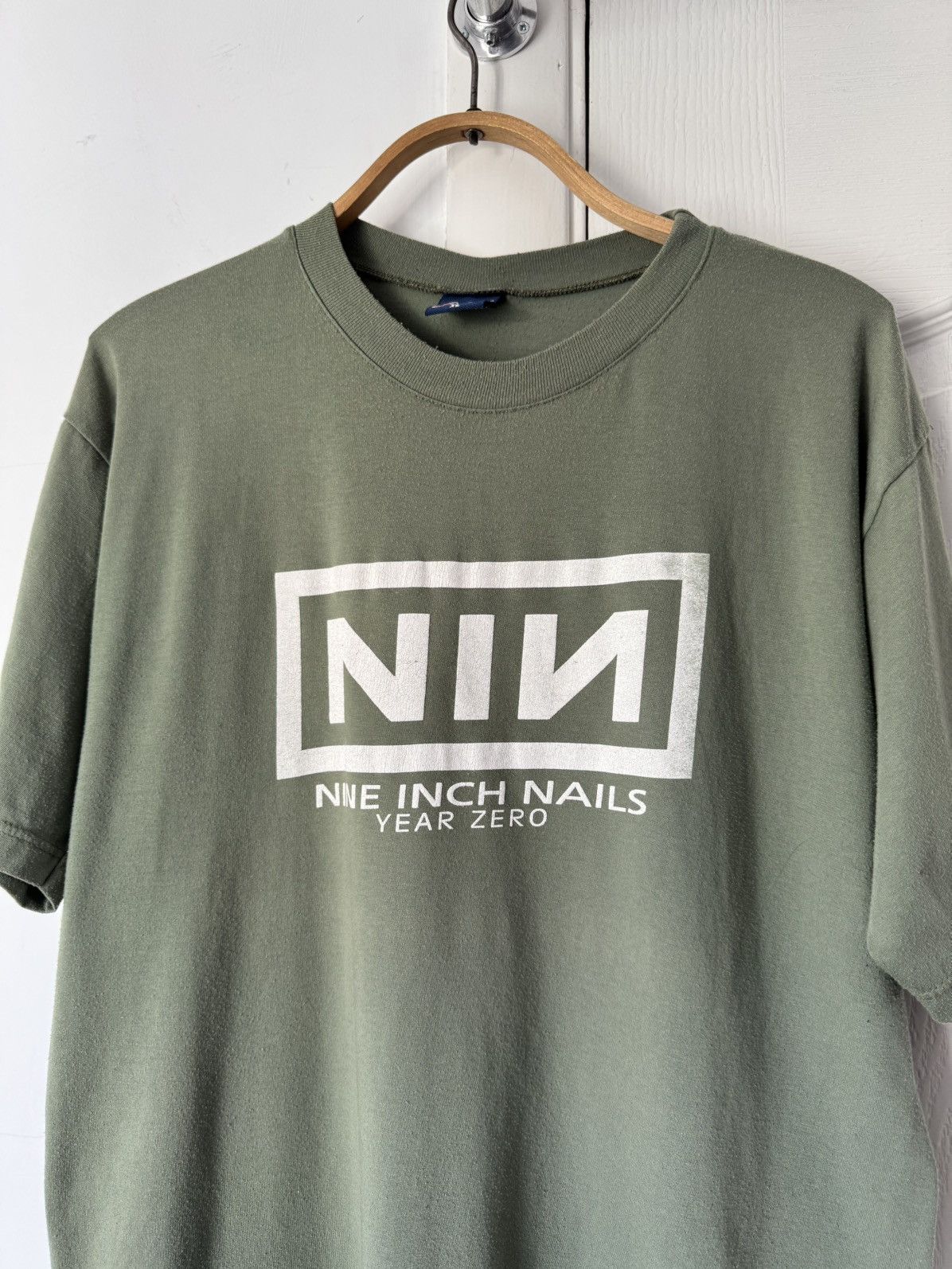 Band Tees Vintage Y2K Nine Inch Nails Year Zero Band Tee Size US L / EU 52-54 / 3 - 2 Thumbnail