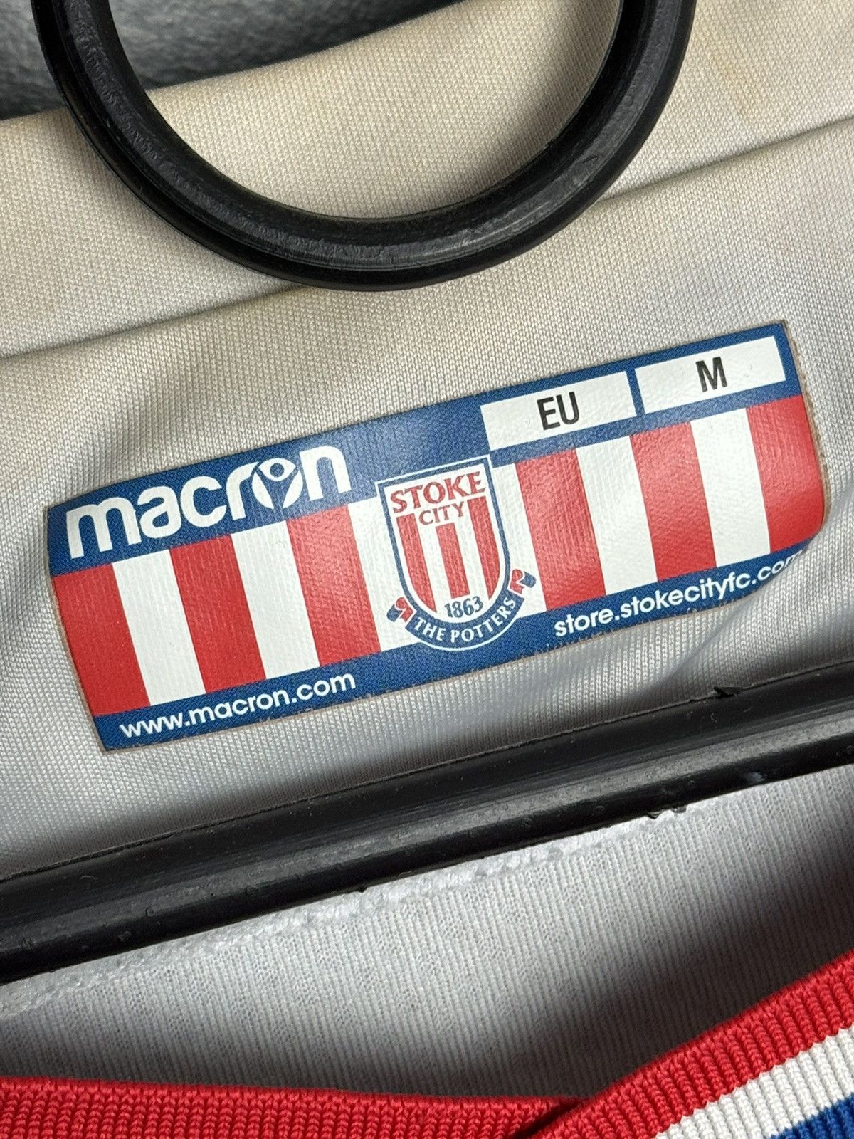 Macron Stoke City 17/18 Home Football Jersey Size US M / EU 48-50 / 2 - 23 Thumbnail