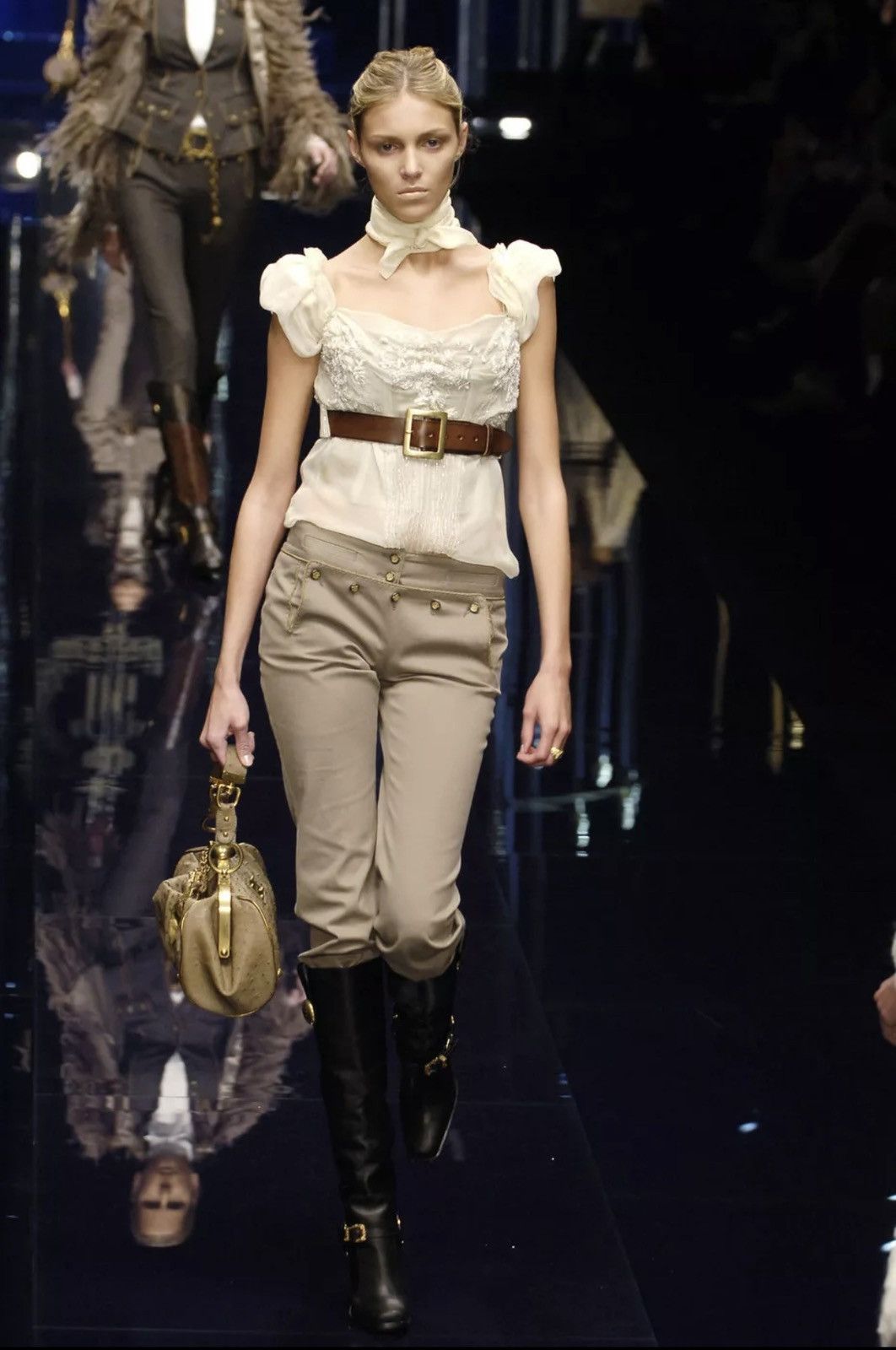 Dolce & Gabbana × Vintage DOLCE & GABBANA D&G Tan Cotton Textured Crest Button Pants Size 27" / US 4 / IT 40 - 6 Thumbnail