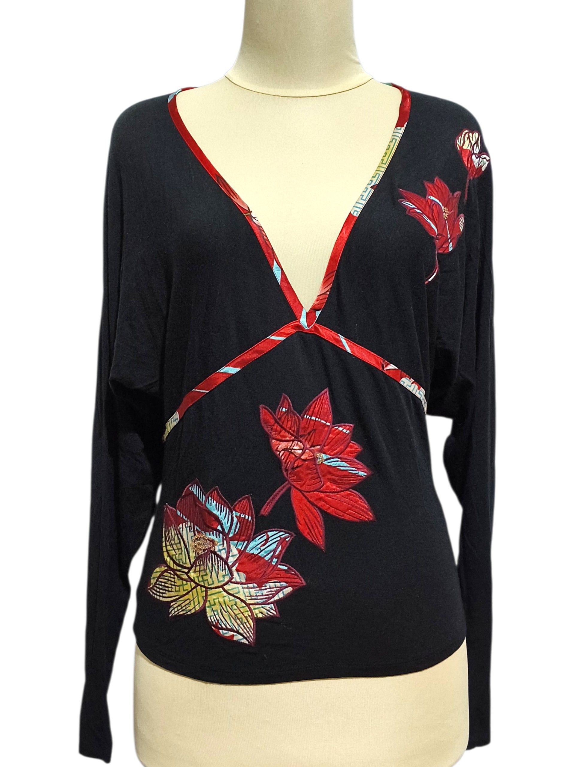 Vivienne Tam Vivienne Tam Y2K Lotus Embroidery V Neck Long Sleeve Size S / US 4 / IT 40 - 1 Thumbnail