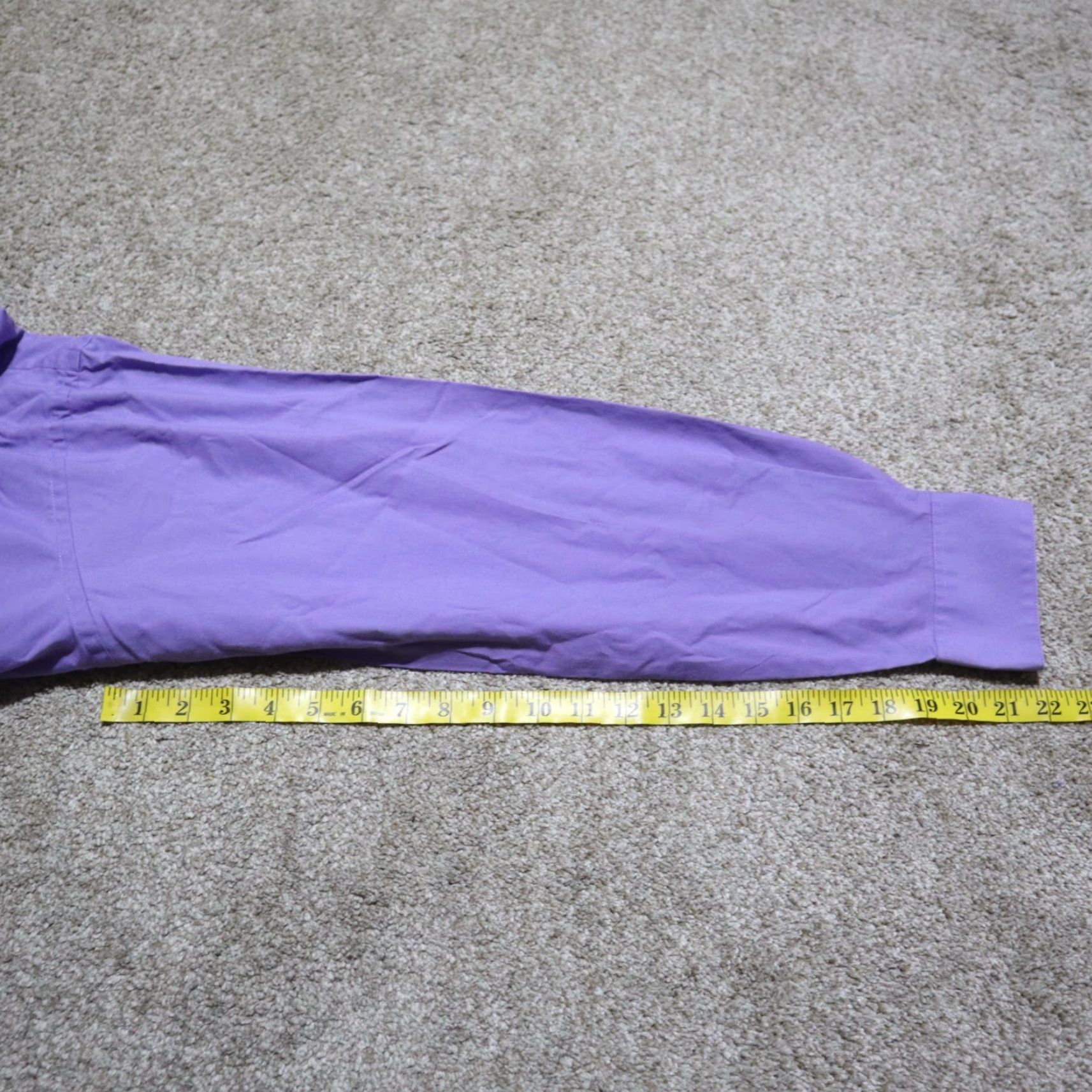Van Heusen Van Heusen Shirt Button-Up Adult Men 17 Purple Long Sleeve Solid Cotton Blend 17 34/35 Size US XL / EU 56 / 4 - 7 Thumbnail