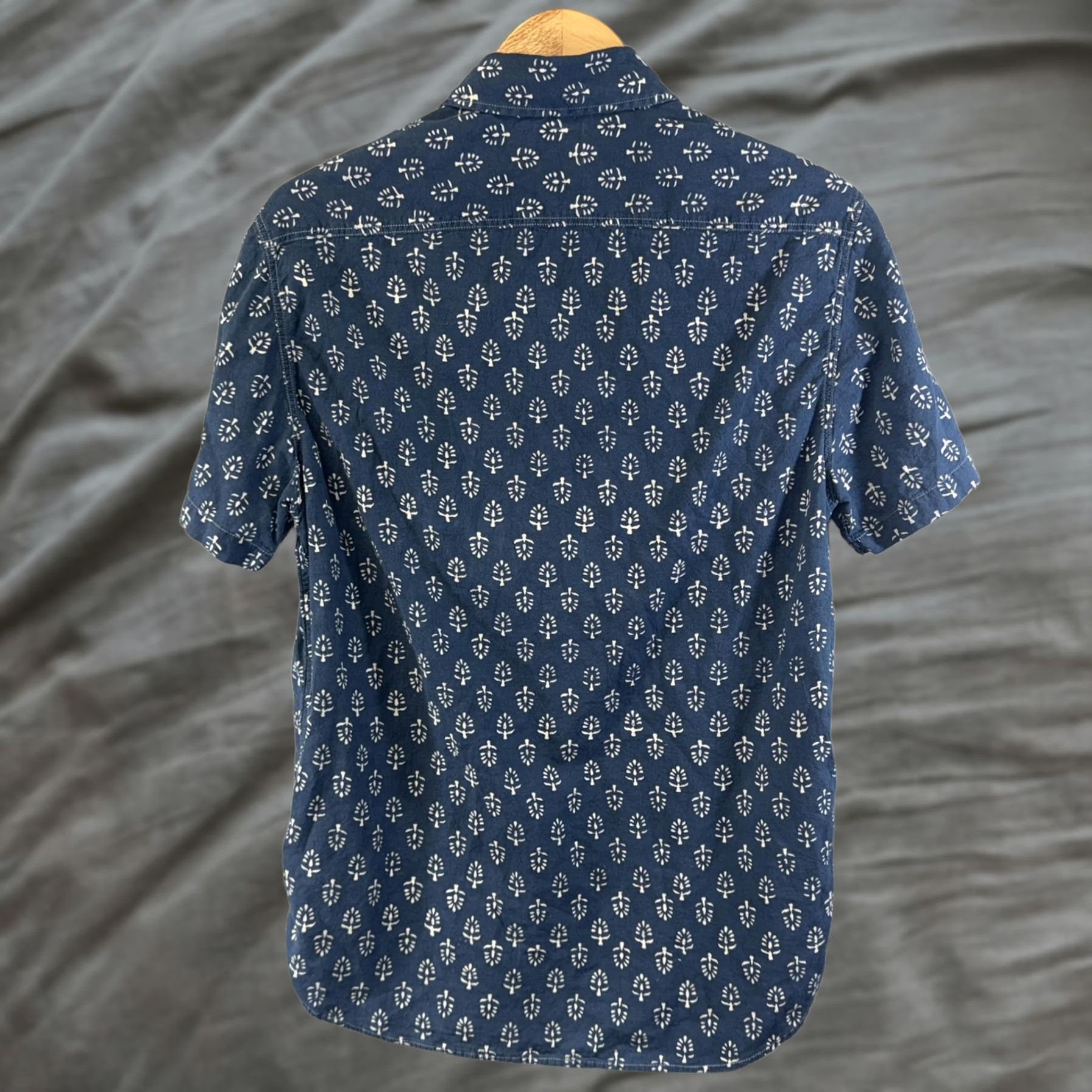 Faherty Faherty Shirt Mens Small Blue Short Sleeve Button Up Cotton Tree Print Casual Size US M / EU 48-50 / 2 - 1 Thumbnail
