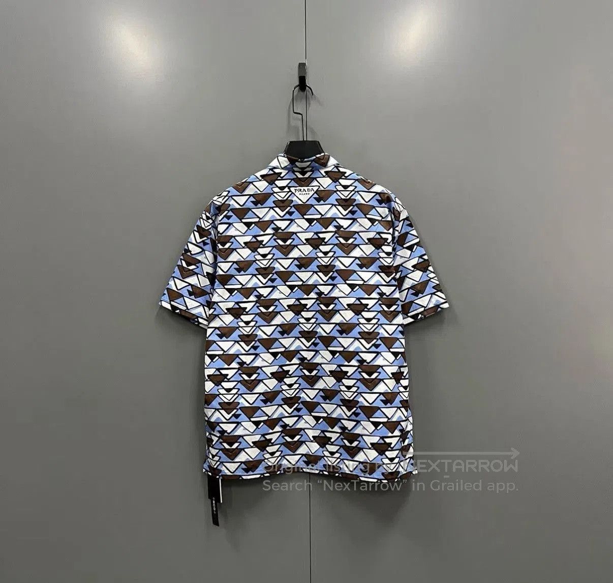 Prada Geometric Pattern Short Sleeve Button. Size US L / EU 52-54 / 3 - 2 Thumbnail