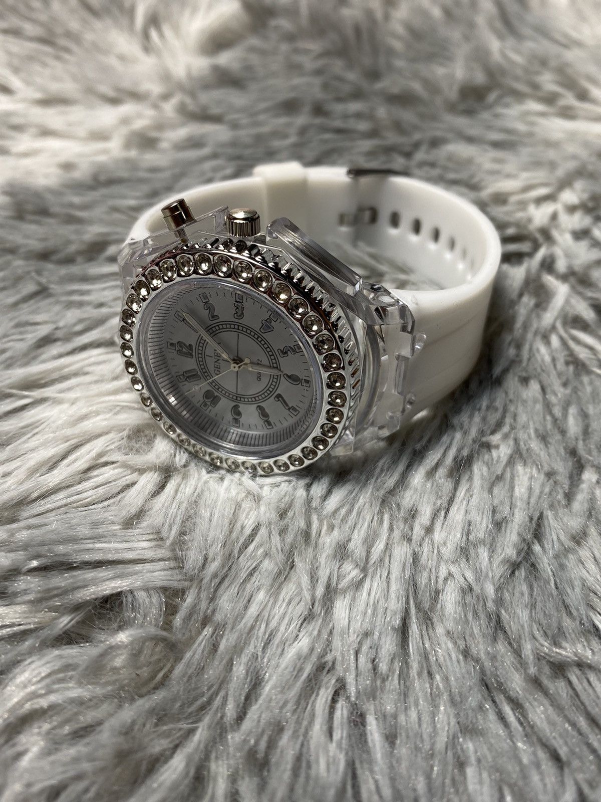 Japanese Brand Geneva LED Light-Up Crystal Watch | Japanese Brand Size ONE SIZE - 7 Thumbnail