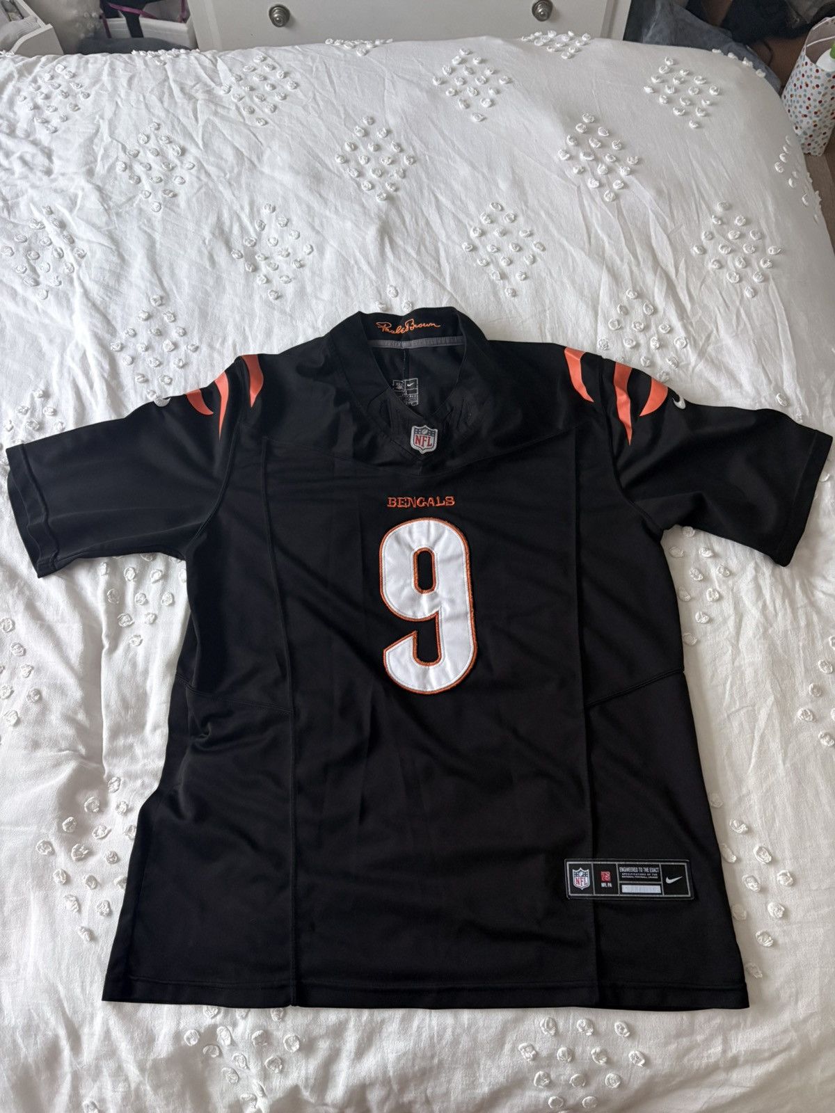Nike Cincinnati Begals Jersey - Joe Burrow - Size XL Size US XL / EU 56 / 4 - 1 Thumbnail