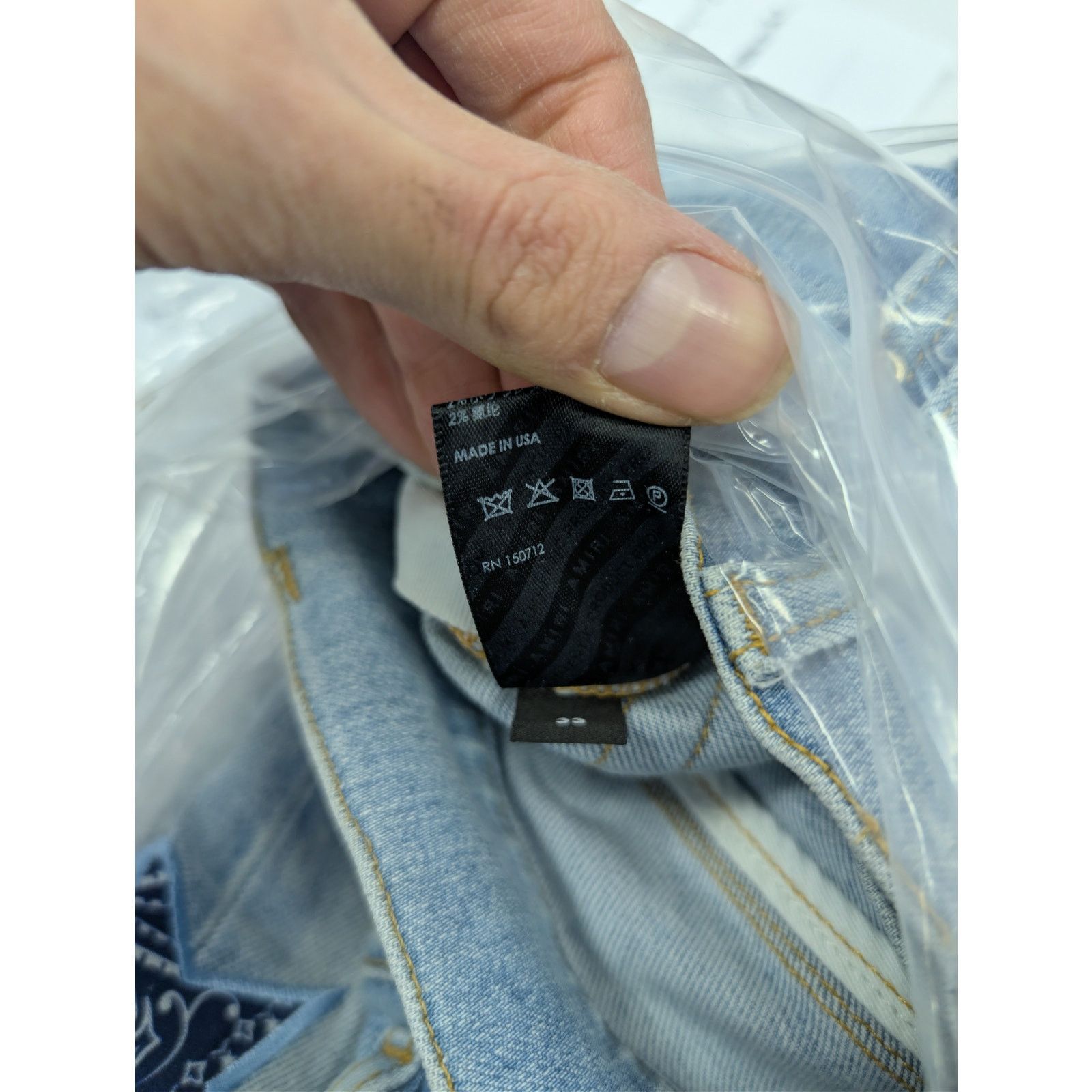 Amiri o1rshd1 Bandana Star Jean Denim Pants Jeans in Light Indigo Size US 30 / EU 46 - 20 Thumbnail