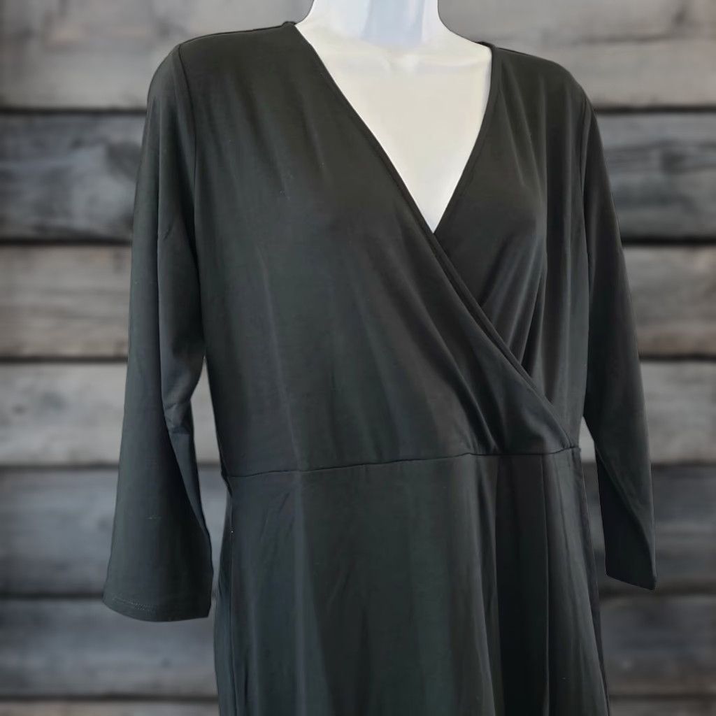 J. Jill J. Jill Wearever Collection Women's Pleated Crossover Top Sz S Black V-Neck Shirt Blouse Size S / US 4 / IT 40 - 1 Thumbnail