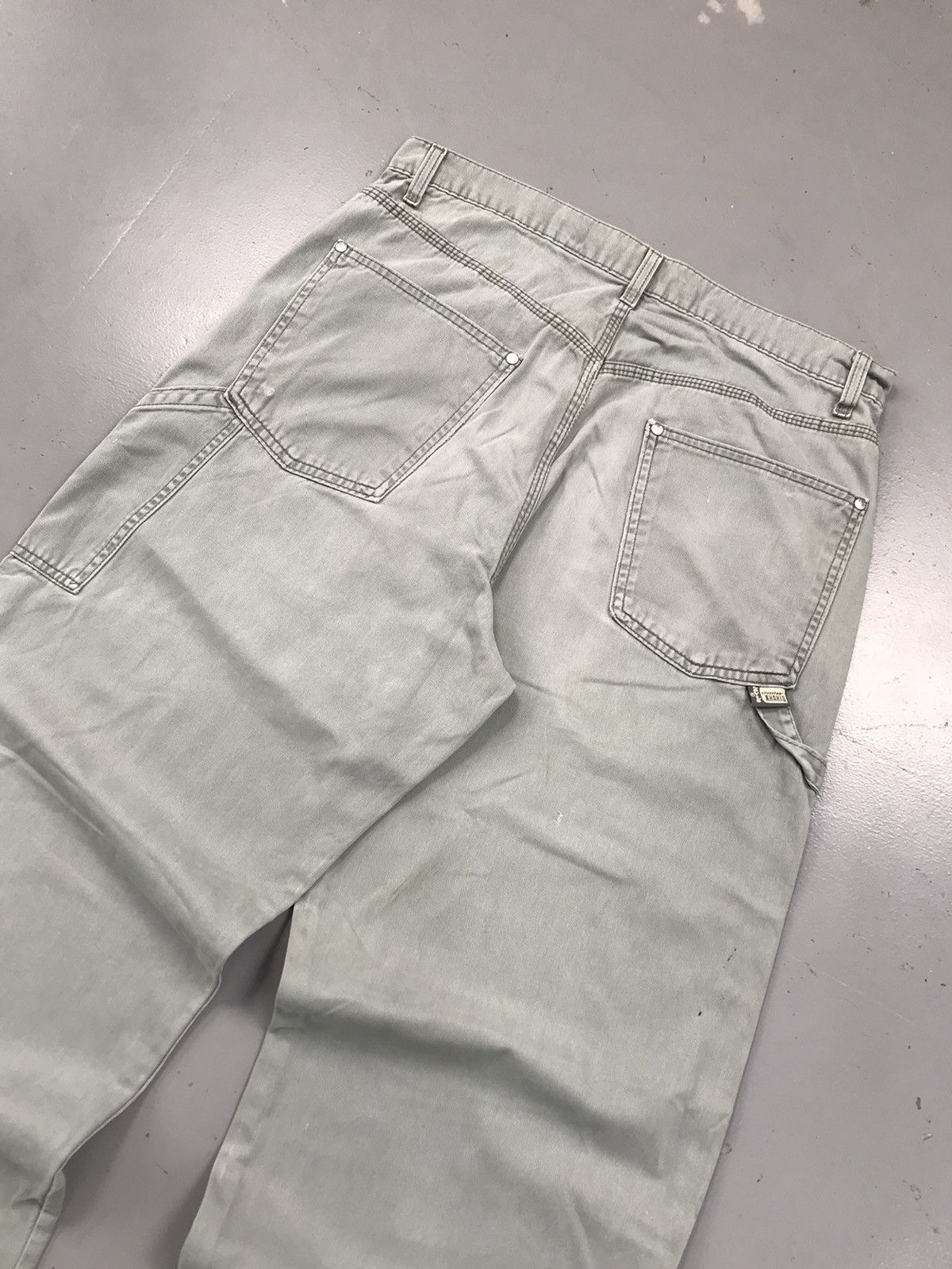 Levi's × Levi's Vintage Clothing 90s vintage Levi’s silver tab khakhi carpenter denim Size US 35 - 8 Thumbnail