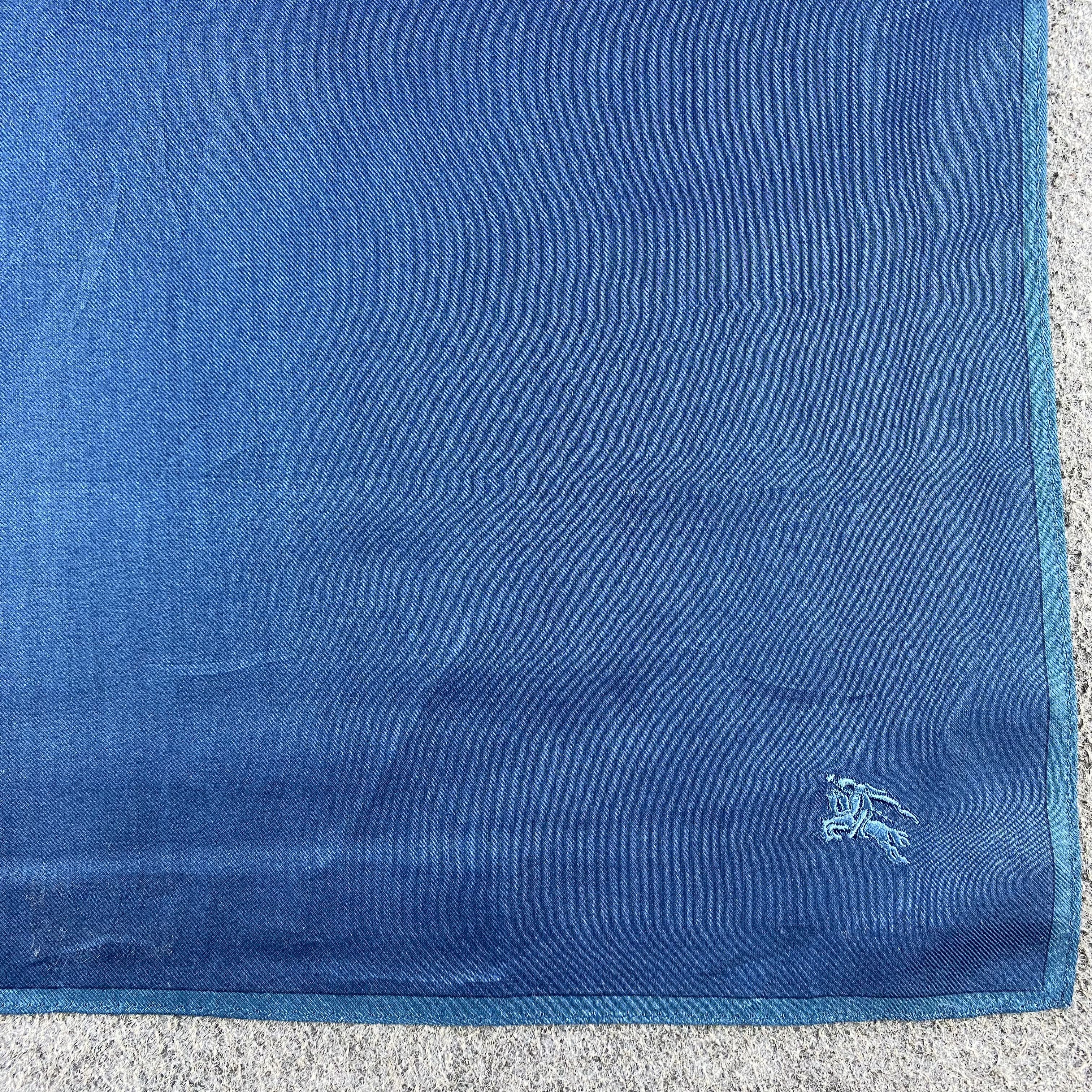 Burberry × Vintage Burberry Handkerchief/Neckerchief/Bandana HC757 Size ONE SIZE - 3 Thumbnail