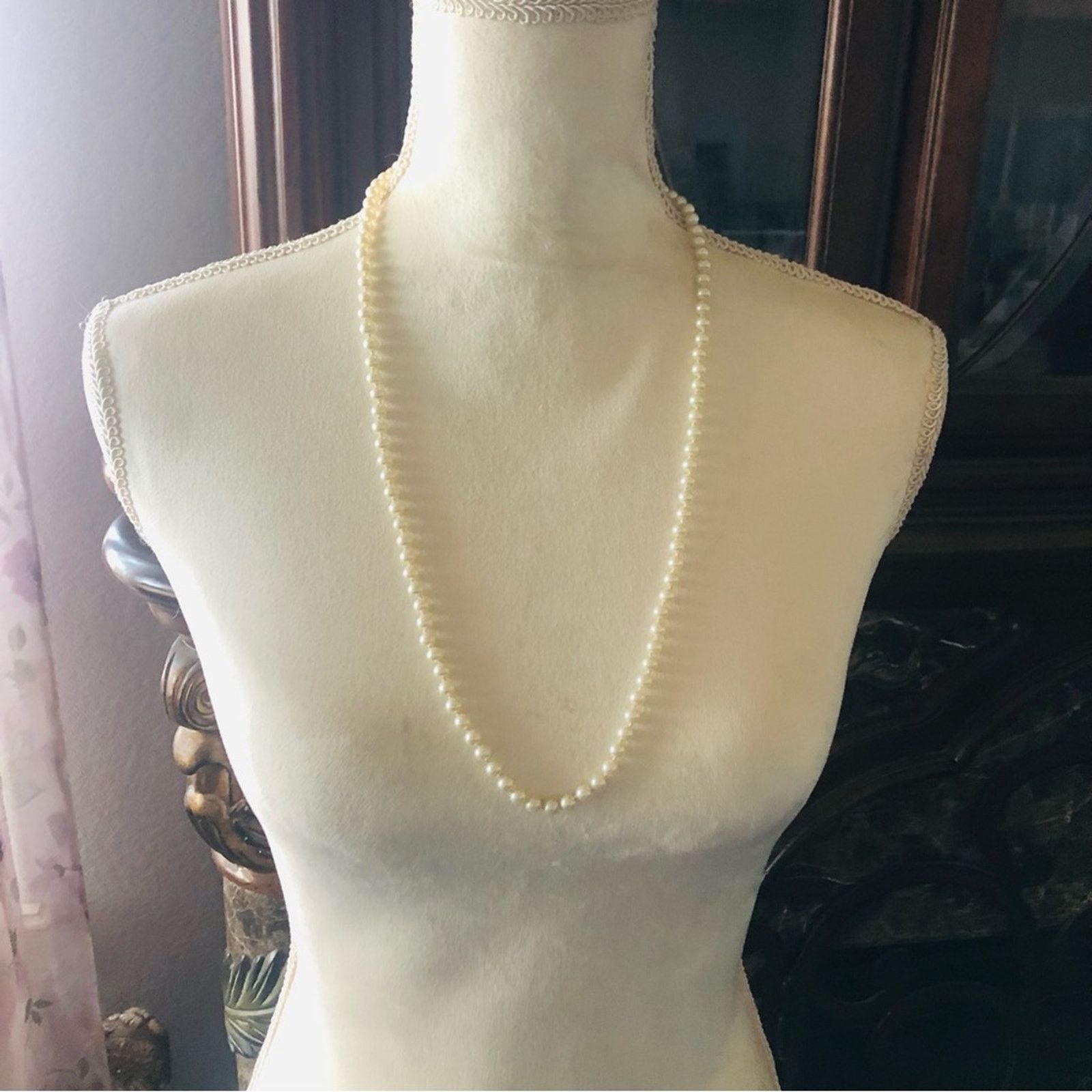 Vintage Vintage Marvella hand knotted cream glass pearl necklace Size ONE SIZE - 6 Thumbnail