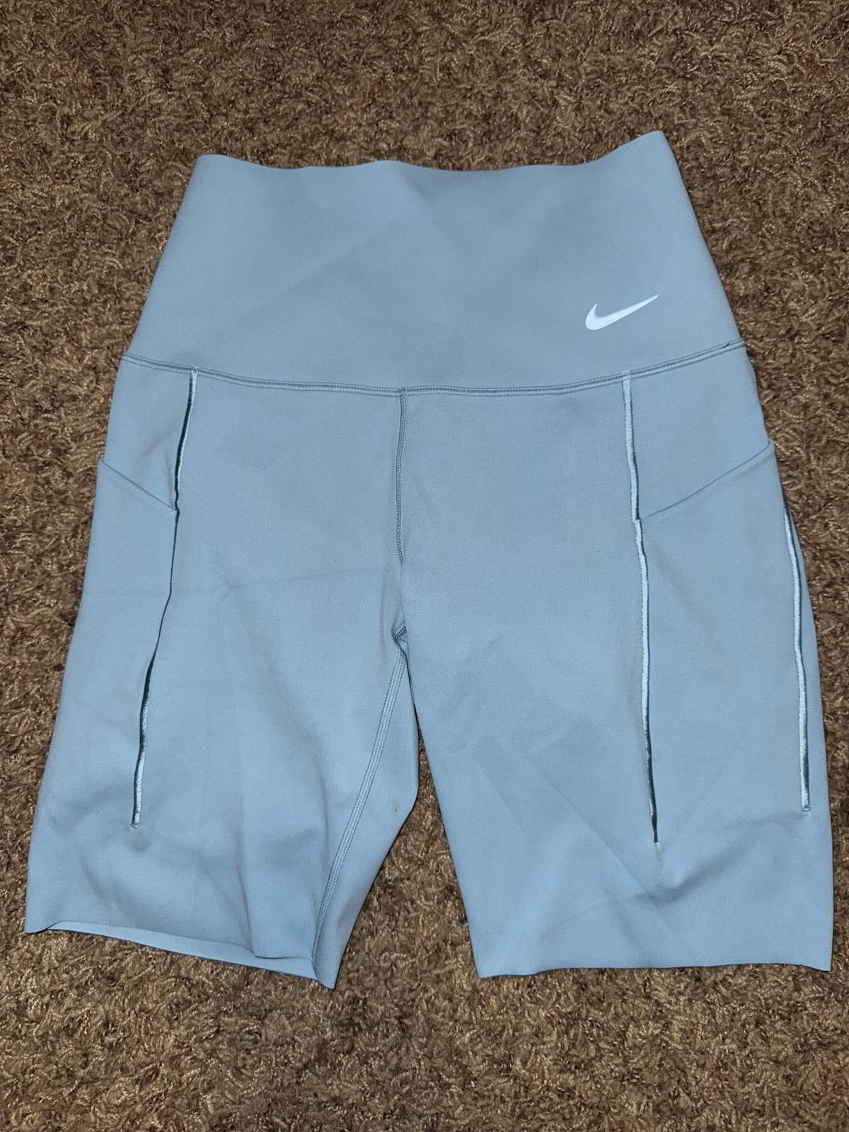 Nike Nike Universa Women's High-Waisted Biker Shorts with Pockets Size 28" / US 6 / IT 42 - 1 Thumbnail