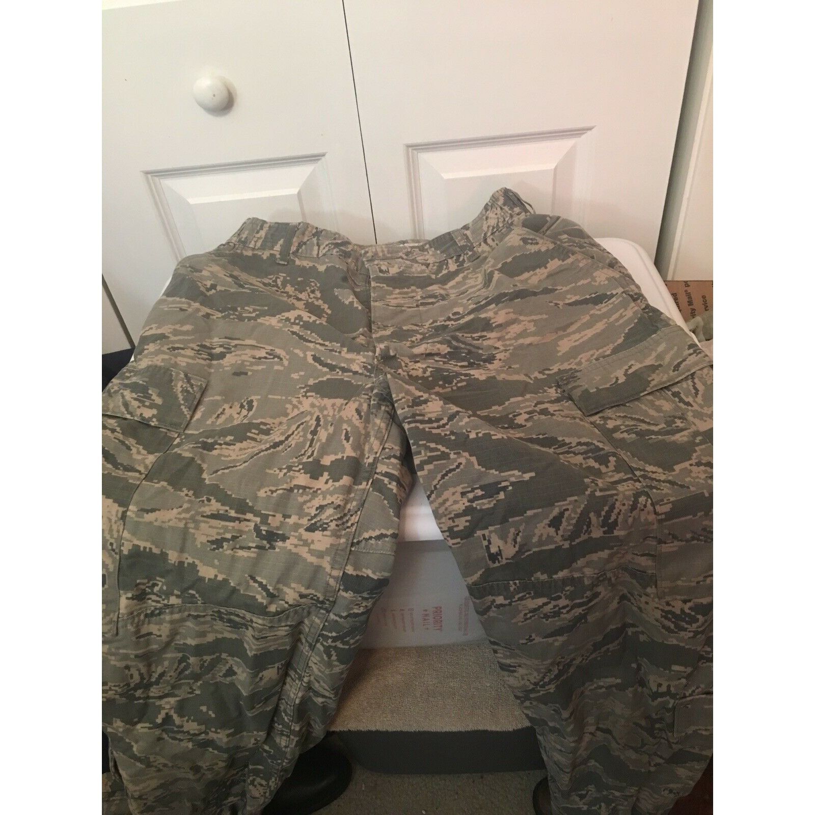 Other US Air Force 32R X 28 men utility trouser pant green camoufl Size US 32 / EU 48 - 4 Thumbnail