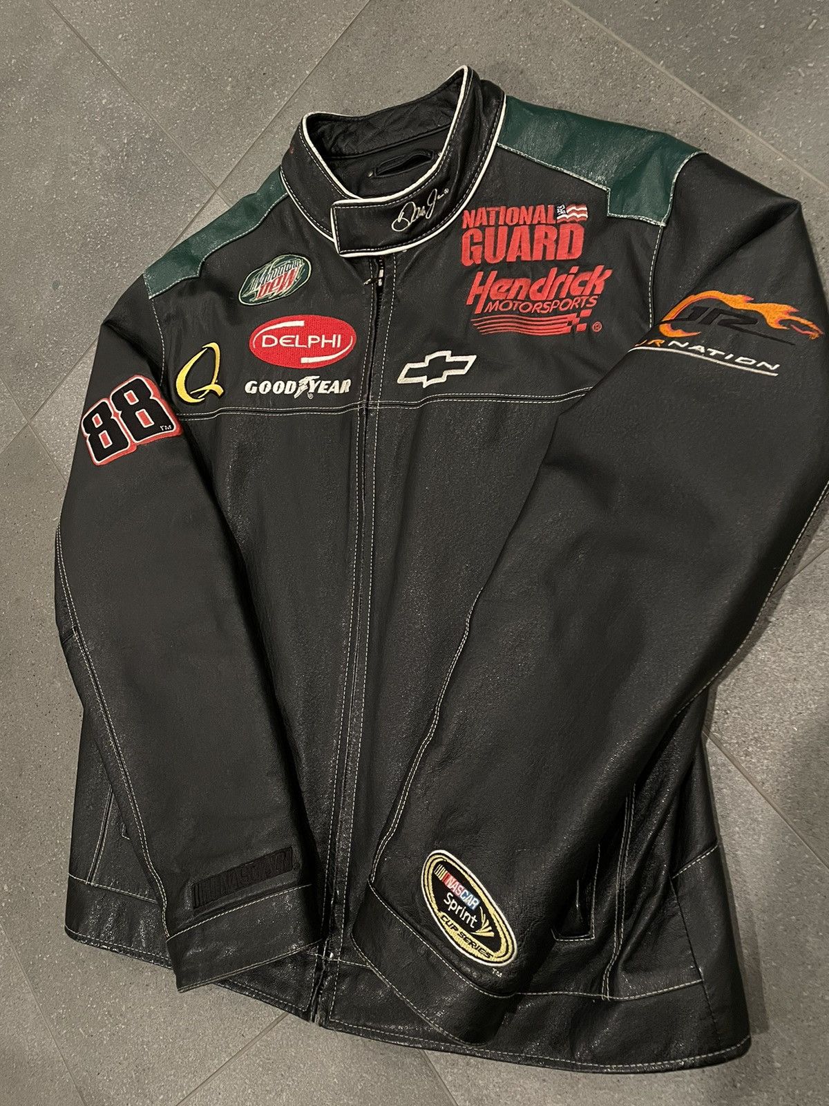 NASCAR Dale Earnhardt jr. leather jacket. Size US M / EU 48-50 / 2 - 1 Thumbnail