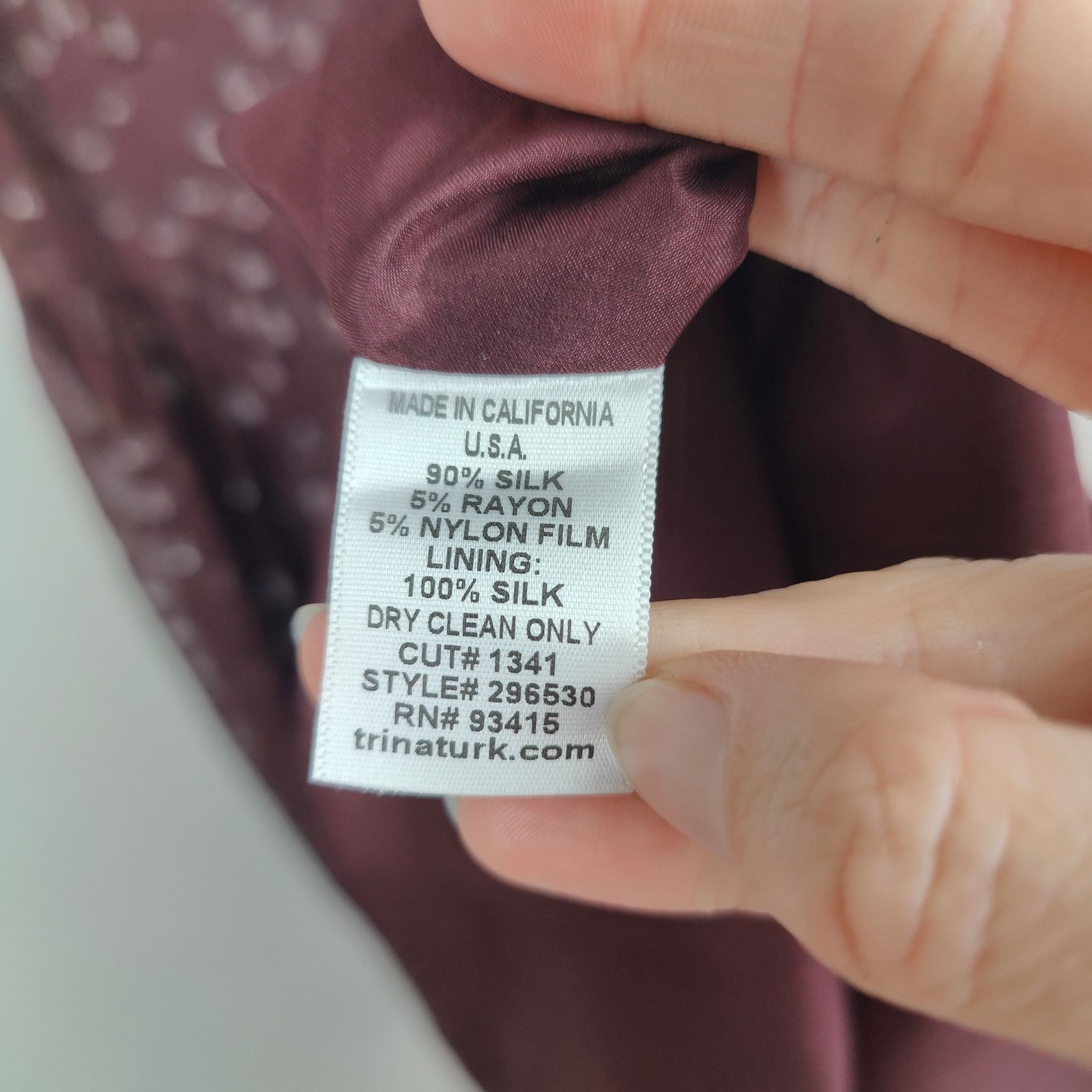 Trina Turk Trina Turk Flutter Silk Dress Womens 0 Burgundy Keyhole Size XS / US 0-2 / IT 36-38 - 8 Thumbnail