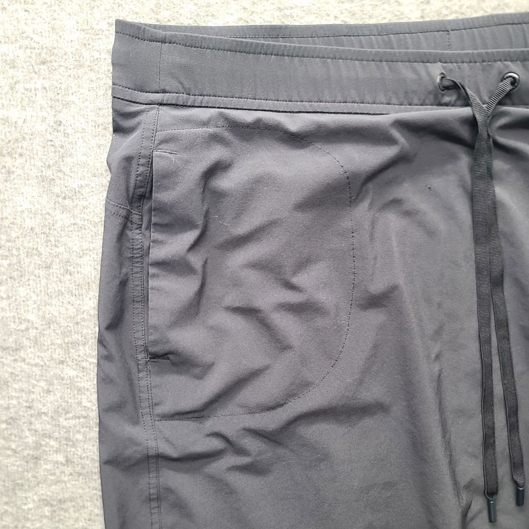 Eddie Bauer Eddie Bauer Travex Skirt Womens L Aster Regular Fit Quick Dry Lightweight Pockets A-Line Black Size 36" / US 14 / IT 50 - 6 Thumbnail