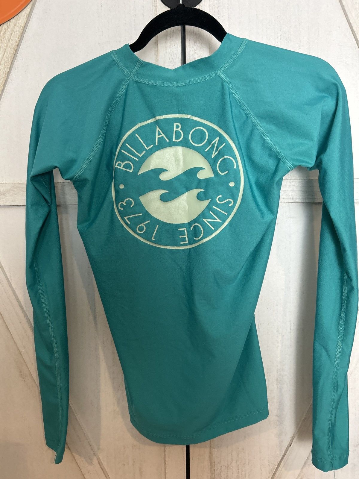 Billabong Billabong Women’s Long Sleeve Rash Guard Swim Surf Shir 0009 Size S / US 4 / IT 40 - 3 Thumbnail