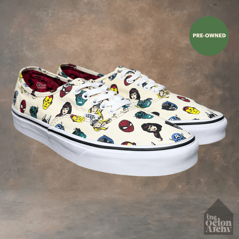 Disney × Vans Vans Authentic x Marvel 'Marvel Heads' 2018 VN0A38EMRNU Used Size US 10 / EU 43 - 1 Thumbnail