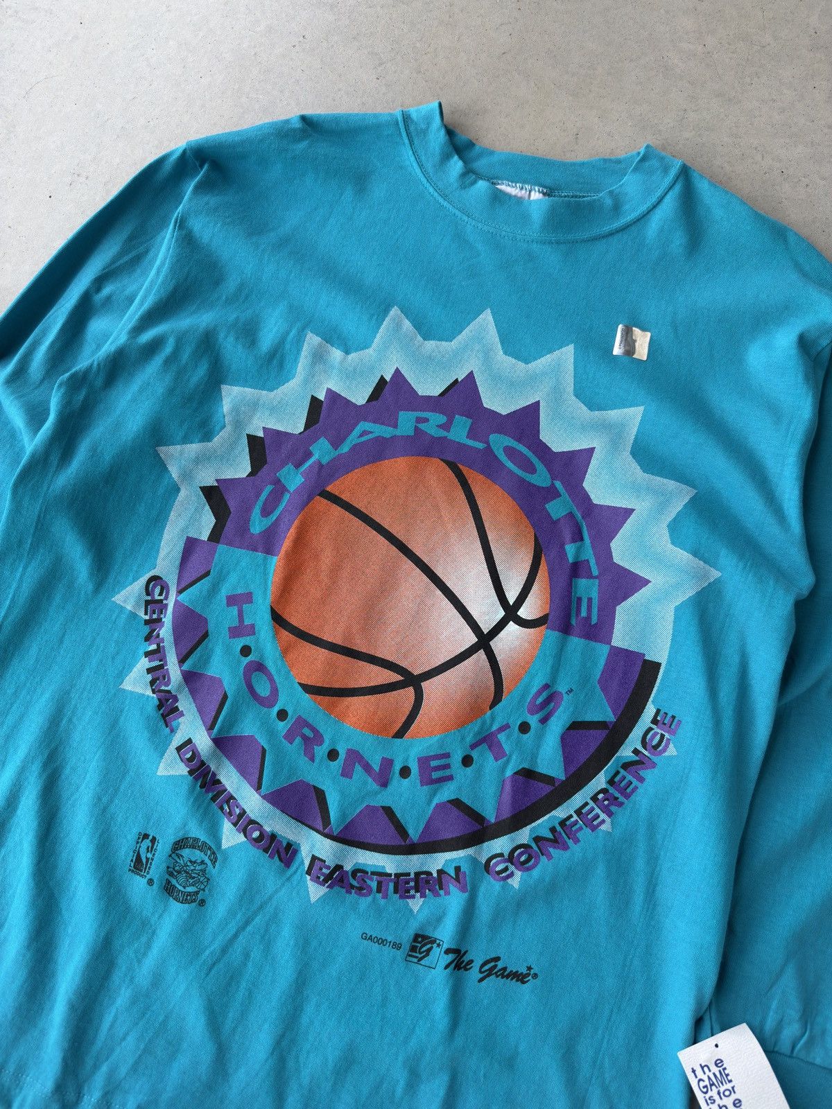 Vintage Vintage 90s Charlotte Hornets The Game Long Sleeve T-Shirt Size US L / EU 52-54 / 3 - 2 Thumbnail