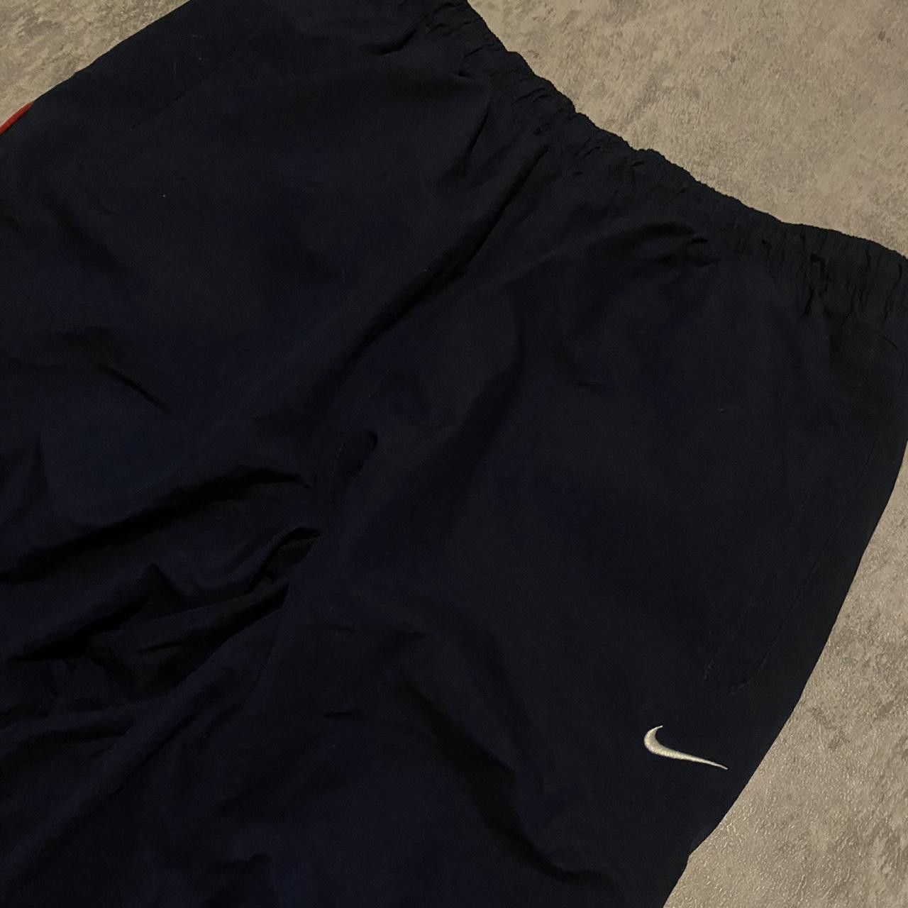 Nike 2000s Nike y2k Navy and white Nike track pants Baggy Size US 34 / EU 50 - 4 Thumbnail