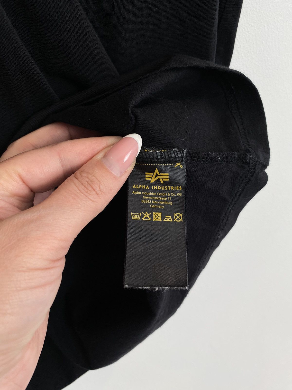 Alpha Industries Alpha Industries Short Sleeve Print Logo T -Shirt Black Top Size US L / EU 52-54 / 3 - 5 Thumbnail
