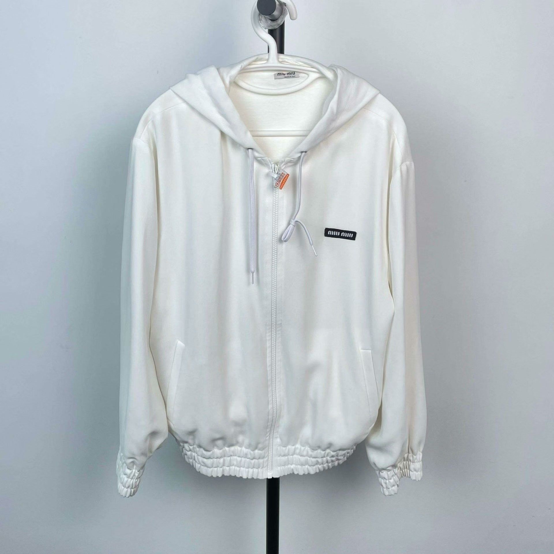 Miu Miu Miu Miu White Jacket 42 Women Size M / US 6-8 / IT 42-44 - 1 Thumbnail
