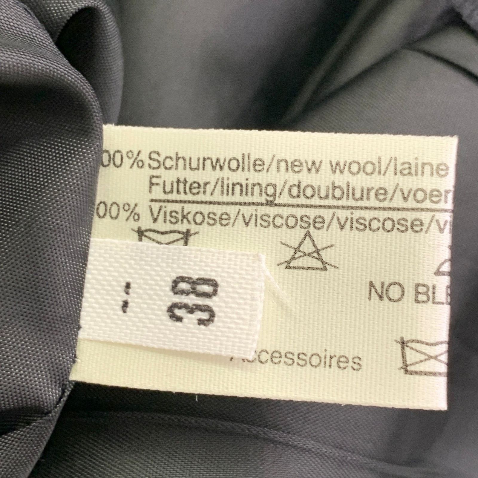 Louis Feraud 8 Black Cream Wool Houndstooth Double Breasted Skirt Set Size 30" / US 8 / IT 44 - 10 Thumbnail