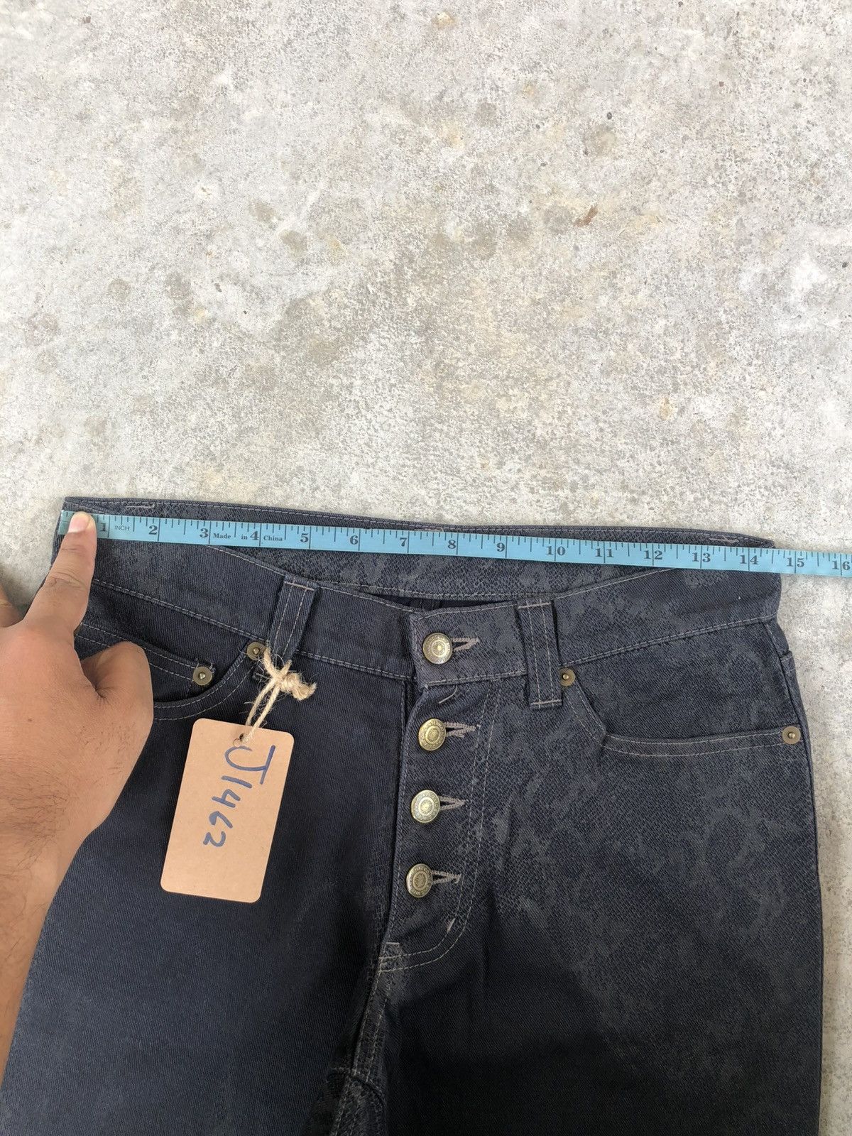 Tornado Mart Tornado Mart Flared Jeans Snake Skin Wax Jeans Size US 29 - 20 Thumbnail