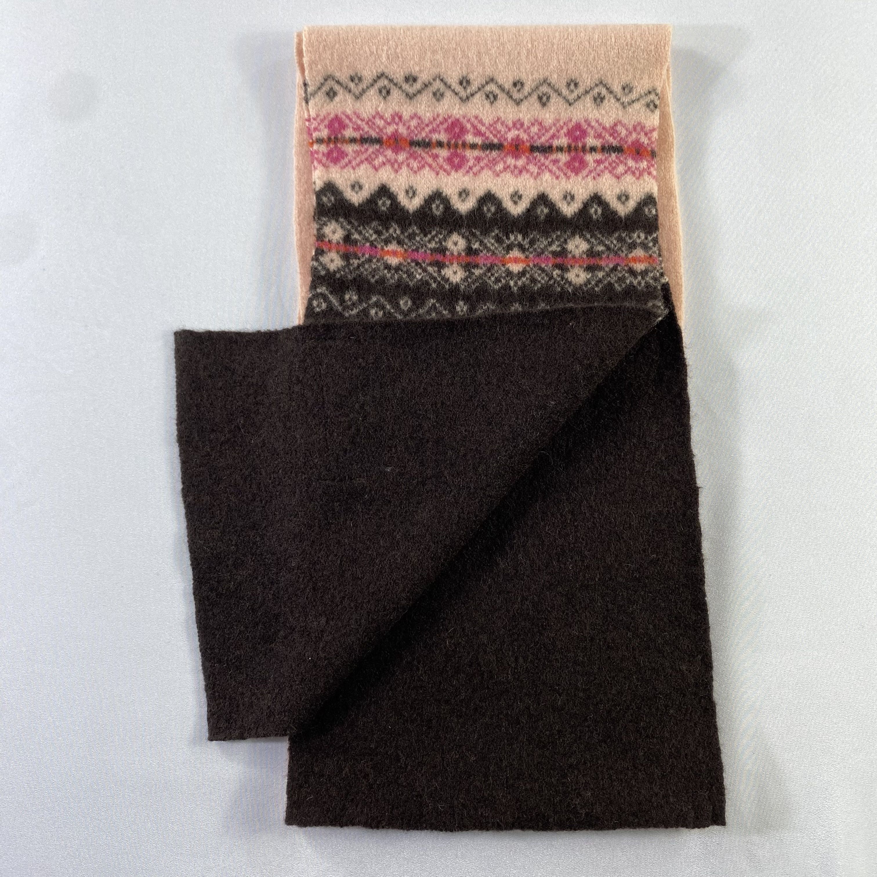 Other Maban Of Scotland Scarf / Muffler / Neckwear Size ONE SIZE - 4 Thumbnail
