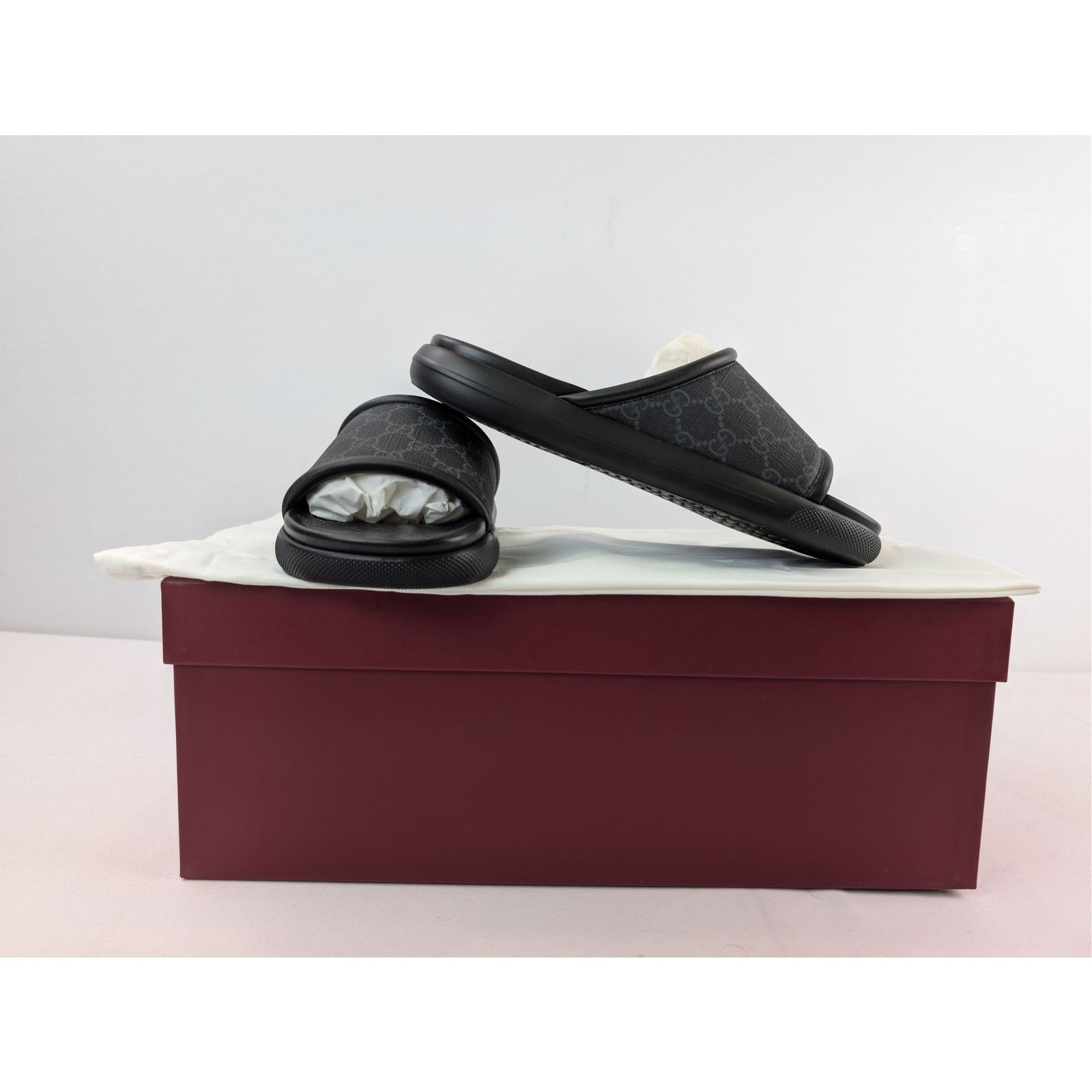 Gucci o1rshd1 Pursuit Supreme Slide Sandals Slippers in Black Size US 7.5 / EU 40-41 - 18 Thumbnail