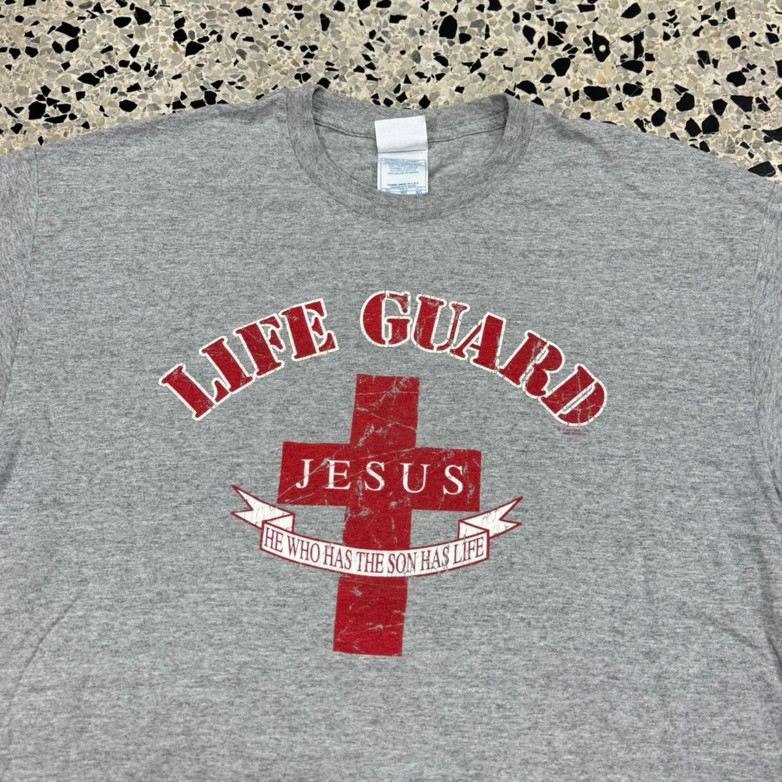 Gildan × Vintage VINTAGE Y2K LIFEGUARD JESUS RELIGIOUS PARODY TEE: Size US XL / EU 56 / 4 - 2 Thumbnail