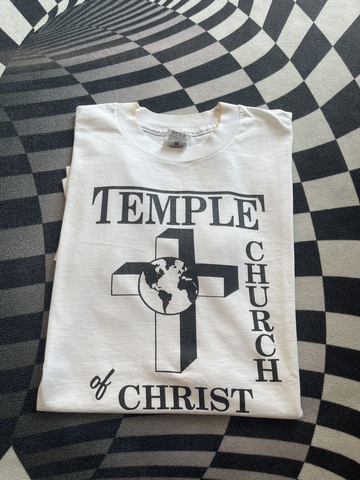 Vintage Vintage 90s Temple Church of Christ T-Shirt X Size US L / EU 52-54 / 3 - 1 Thumbnail
