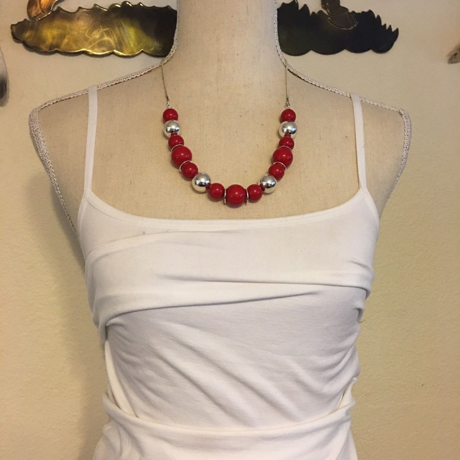 Jewelry Vintage red and silver beaded necklace Size ONE SIZE - 3 Thumbnail