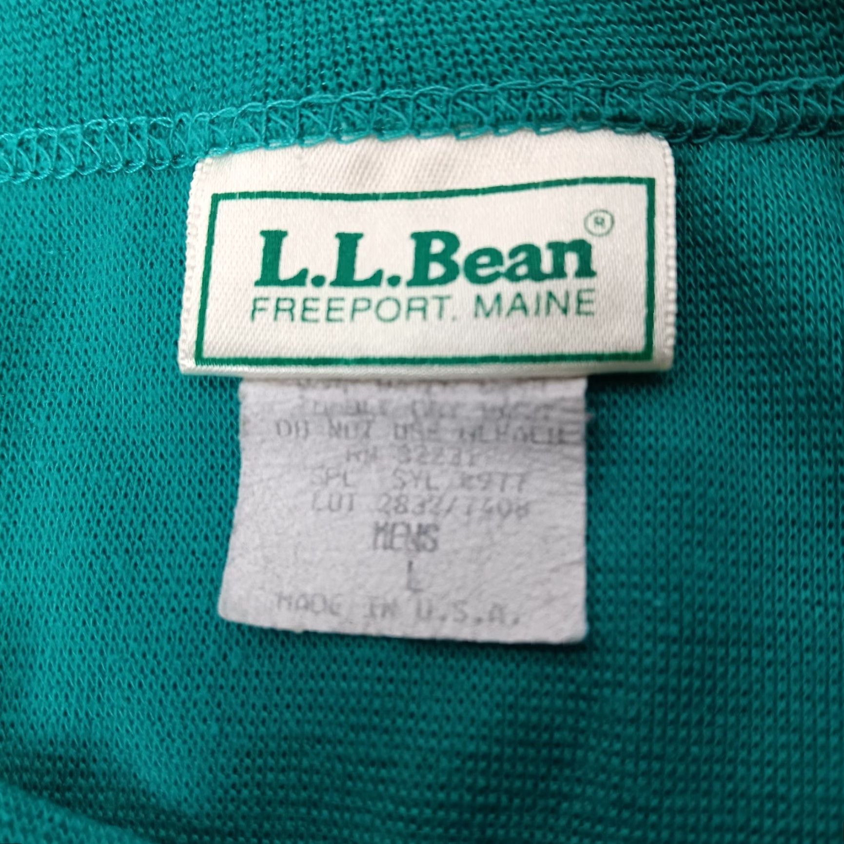 Vintage LL Bean Baselayer Shirt Men L Green Long Sleeve Polyester Lycra USA Vintage Baselayer Shirt Slim Fit Crew Neck Pullover Activewear (Shirt) Size US L / EU 52-54 / 3 - 4 Thumbnail