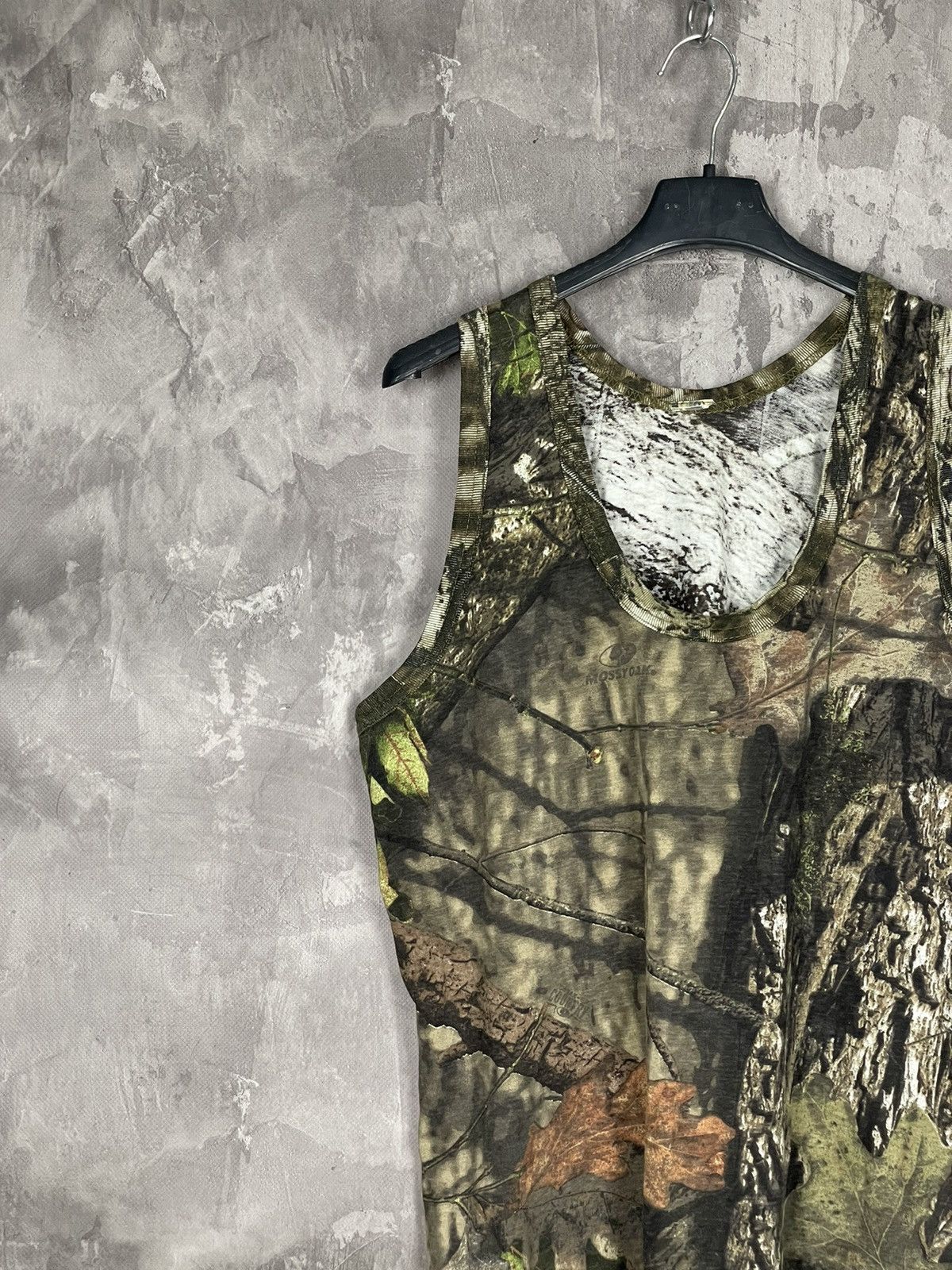 Realtree × Vintage Vintage 00s Mossy Oak Tree Camo Mesh Tank Top L rare Size US L / EU 52-54 / 3 - 3 Thumbnail