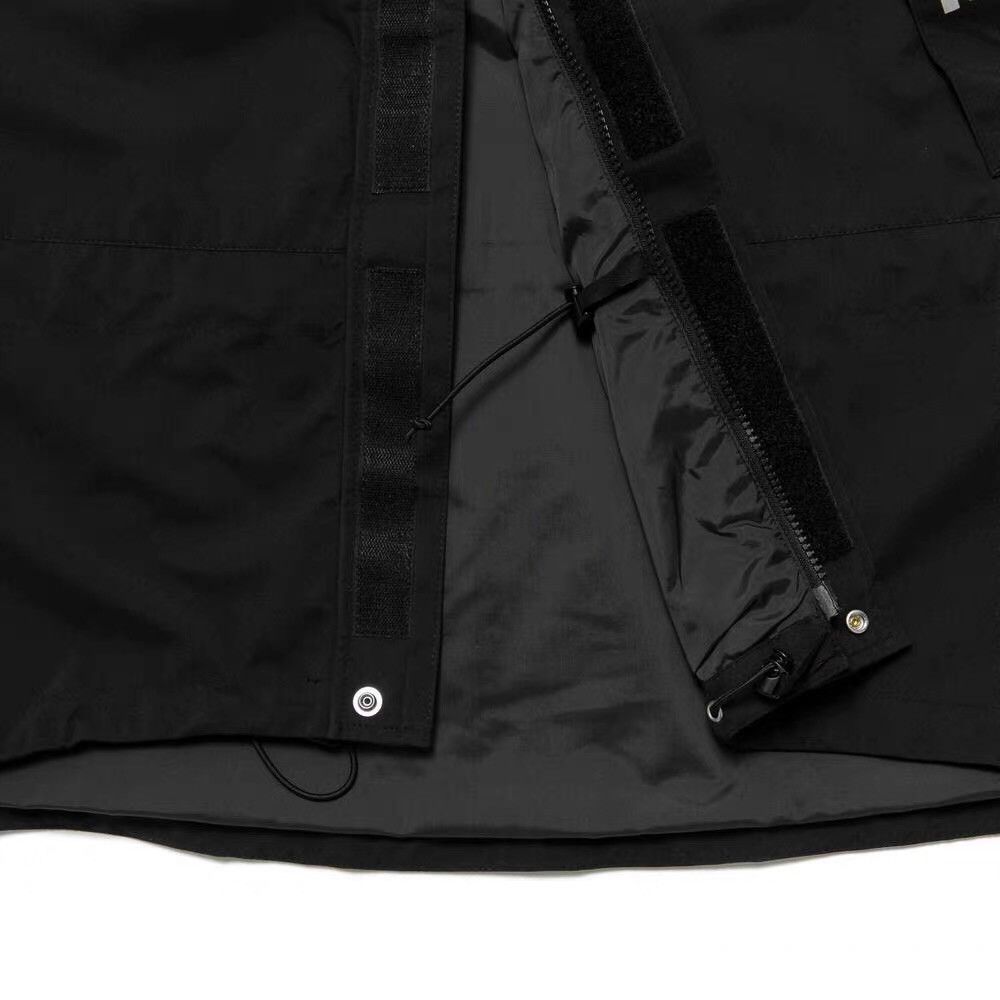 Human Made HM22JK015 Heart Logo Windbreaker Jacket Ｑ22 Size US M / EU 48-50 / 2 - 4 Thumbnail
