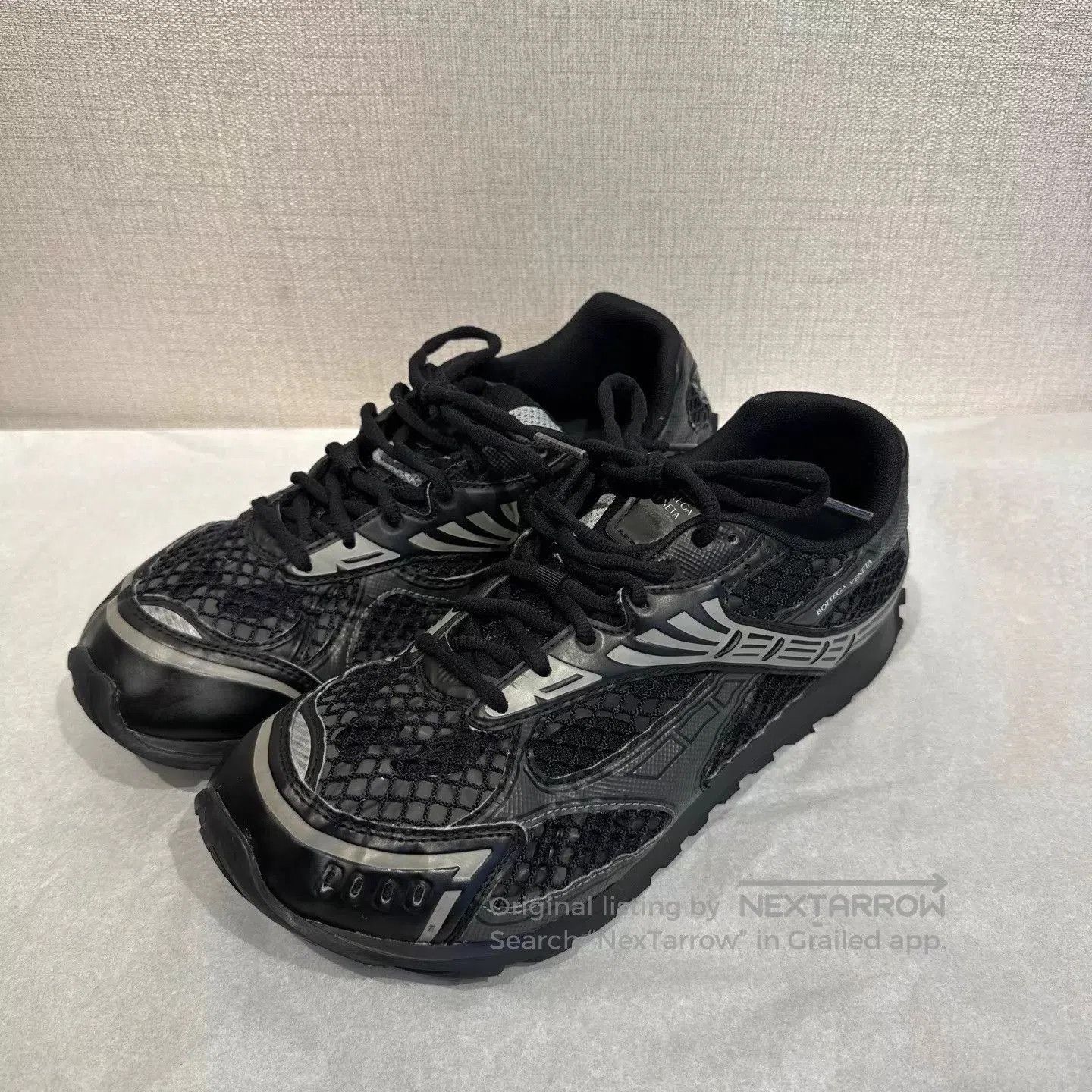 Bottega Veneta Black Low-Top Sneakers Size 10. Size US 10 / EU 43 - 1 Thumbnail