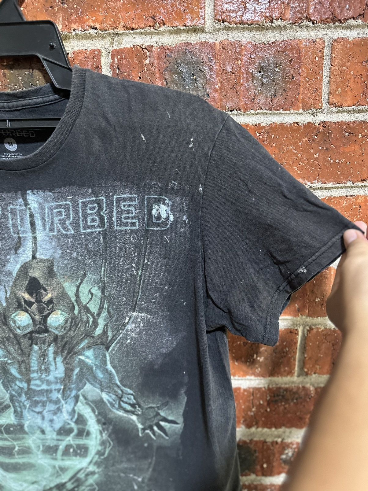 Band Tees Thrashed Vintage Disturbed Evolution Distress Tee Size US M / EU 48-50 / 2 - 4 Thumbnail