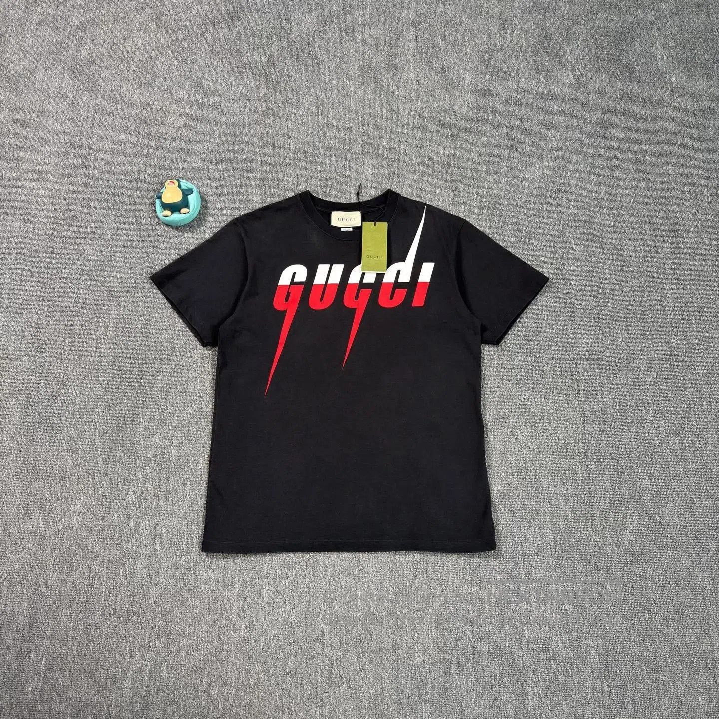 Gucci Gucci Blade Print Logo Black T-Shirt. Size US S / EU 44-46 / 1 - 1 Thumbnail