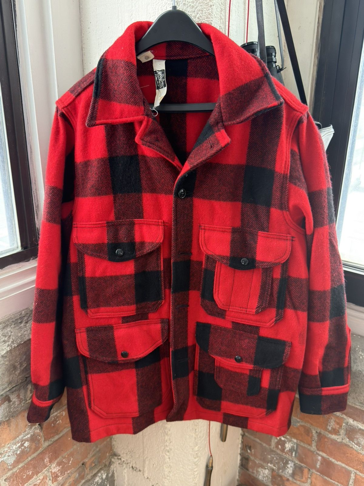 Woolrich Woolen Mills Vintage Woolrich 50s–60s 8 Pocket Buffalo Plaid Wool Jacket Size US L / EU 52-54 / 3 - 1 Thumbnail